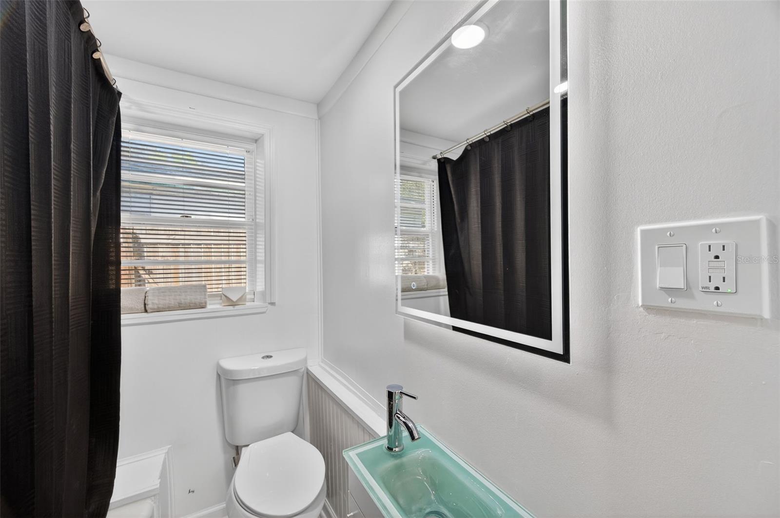 Image 21 of 53 For 1212 59th Street S