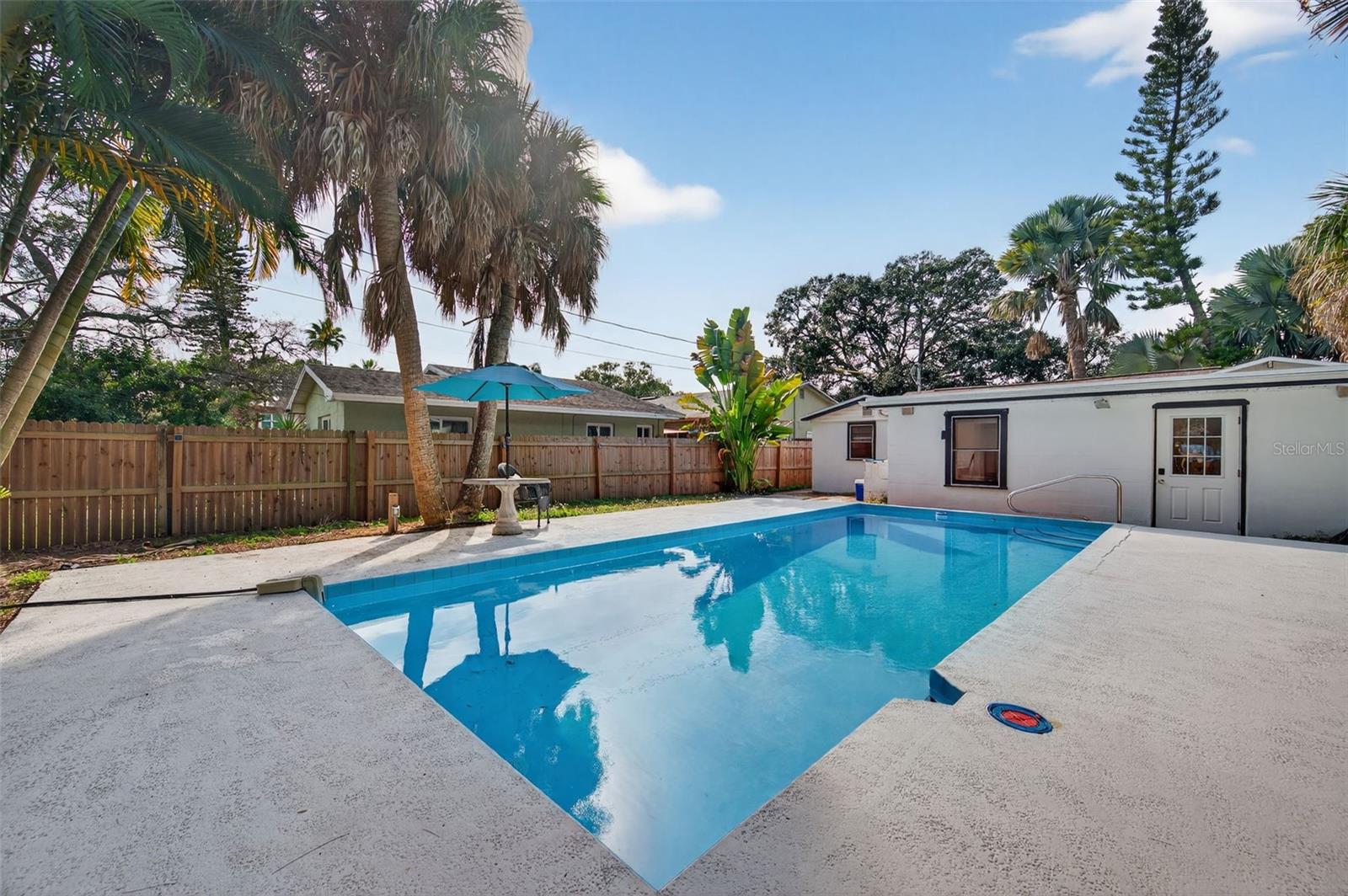 Image 5 of 53 For 1212 59th Street S