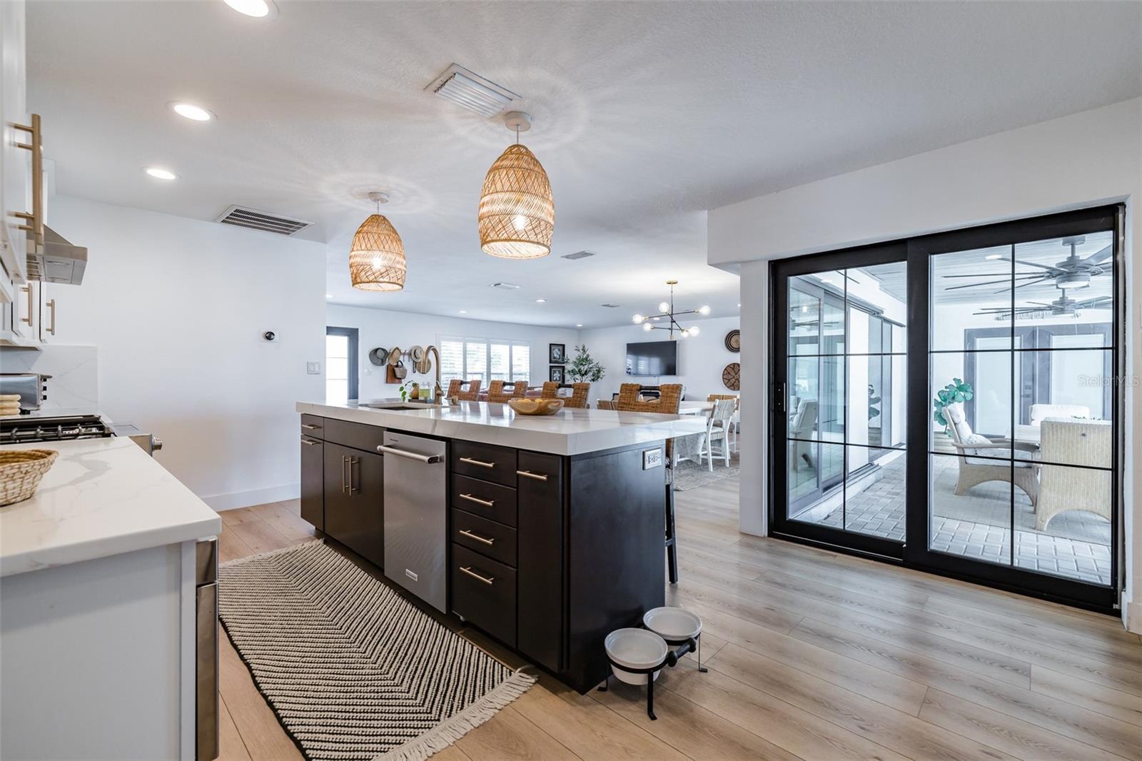 Image 18 of 60 For 917 Chipaway Drive