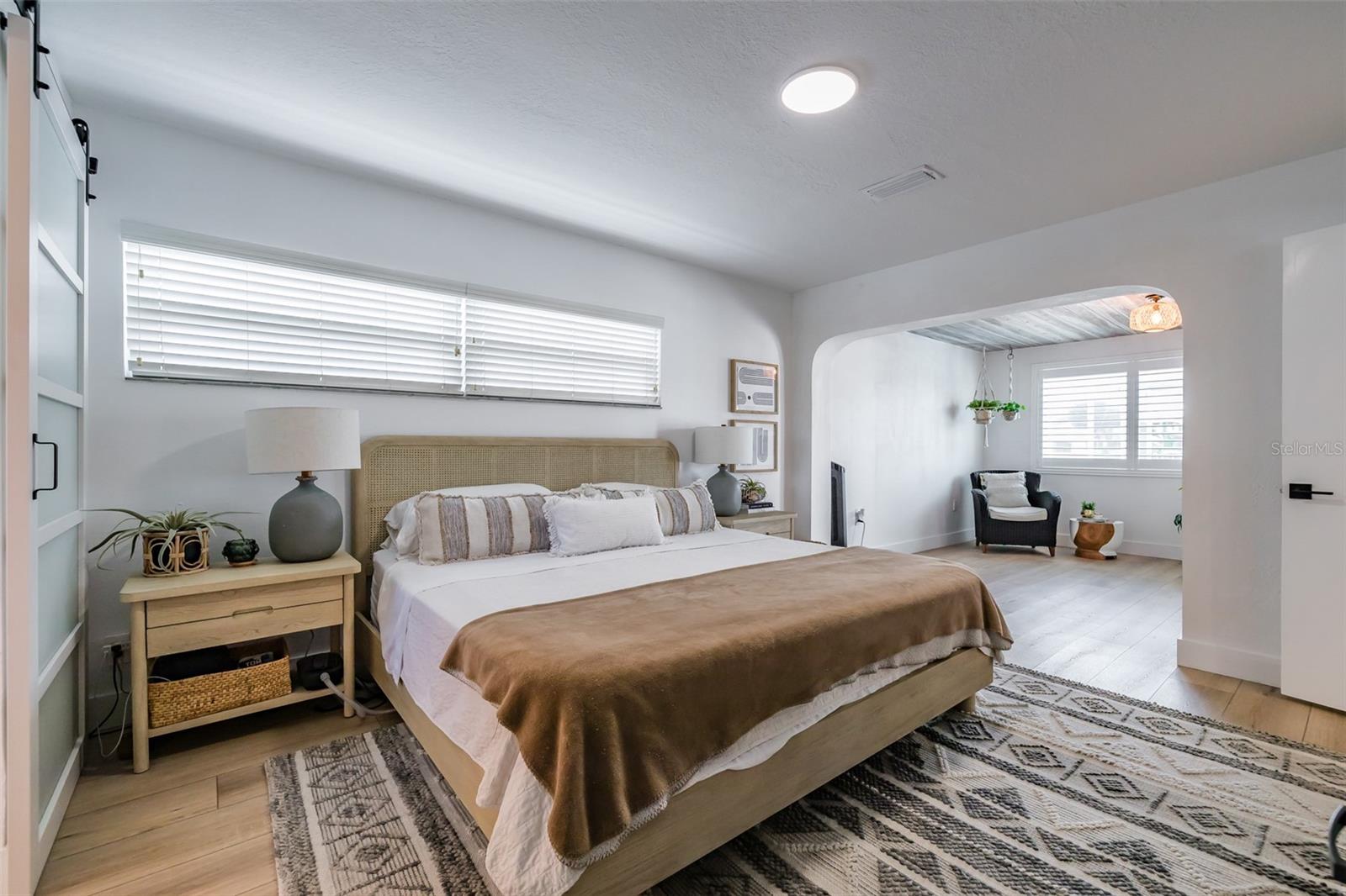 Image 21 of 60 For 917 Chipaway Drive