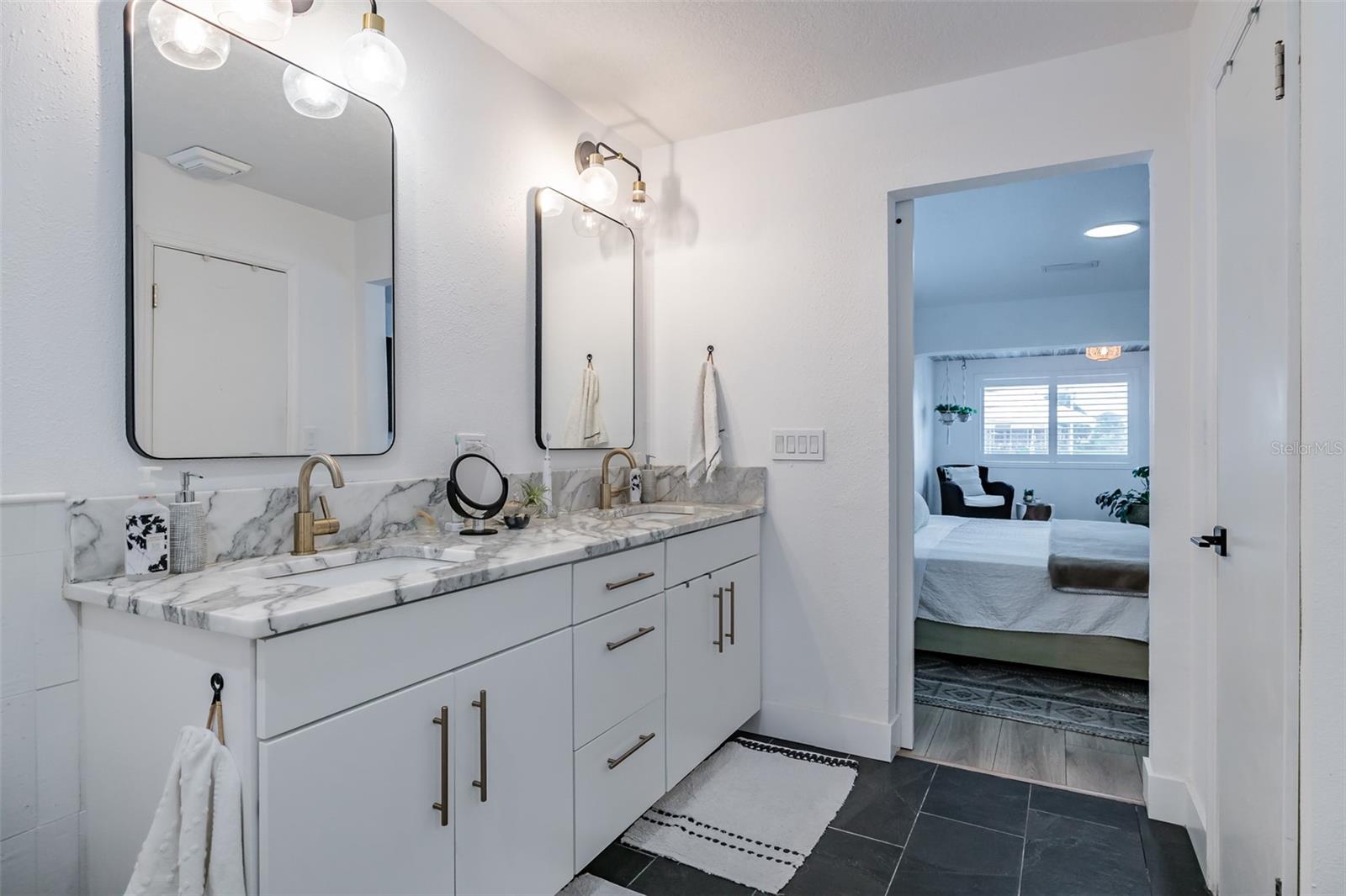 Image 24 of 60 For 917 Chipaway Drive