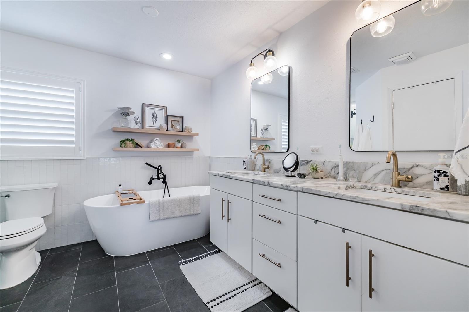 Image 25 of 60 For 917 Chipaway Drive