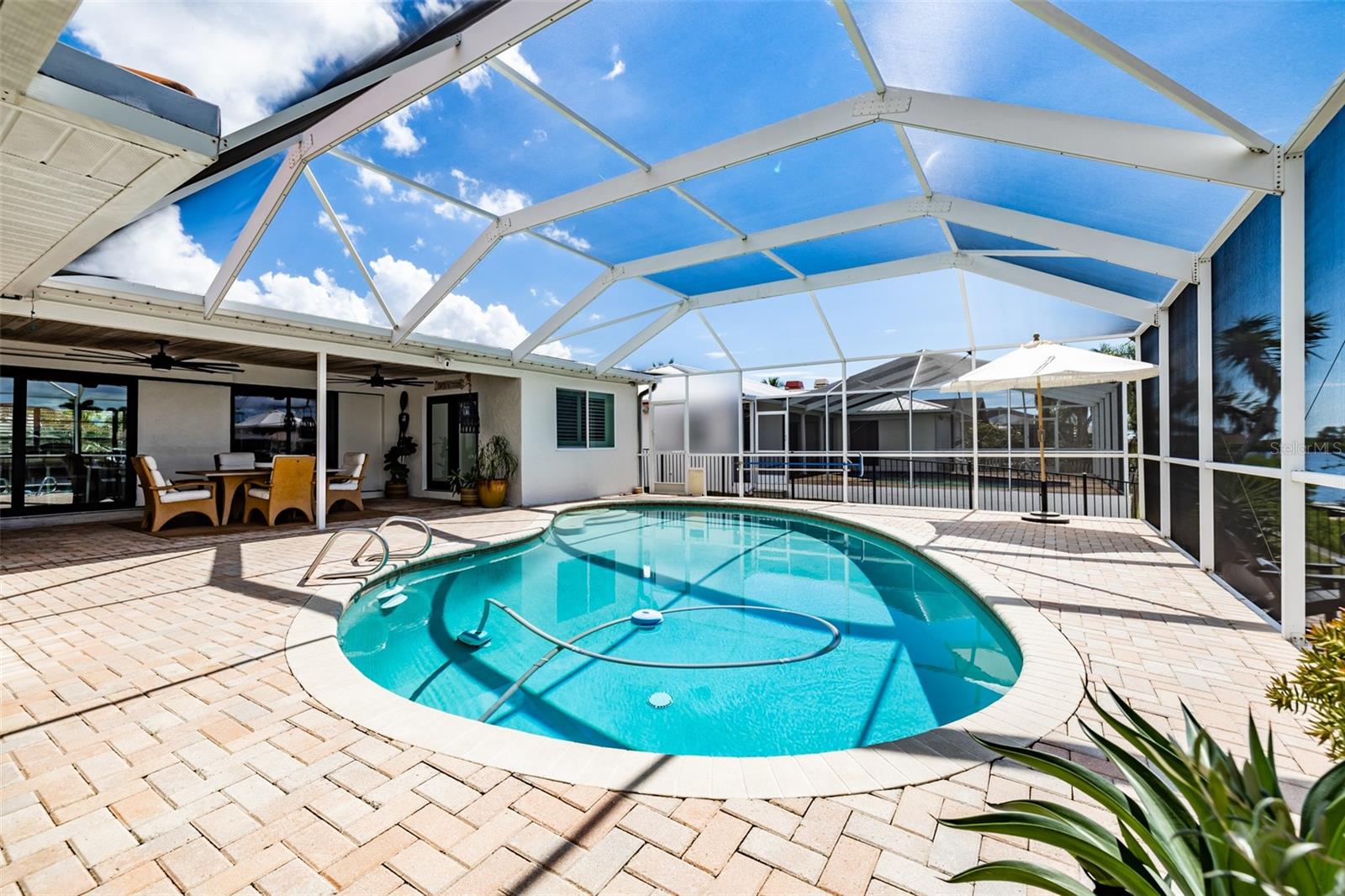 Image 40 of 60 For 917 Chipaway Drive