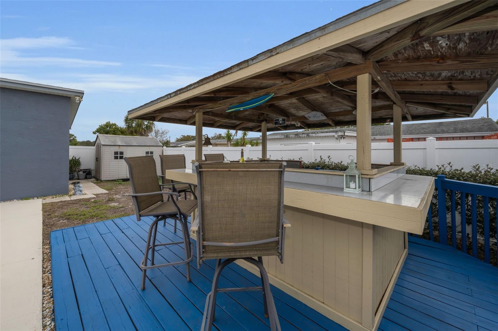 Listing photo id 21 for 8226 Penwood Drive