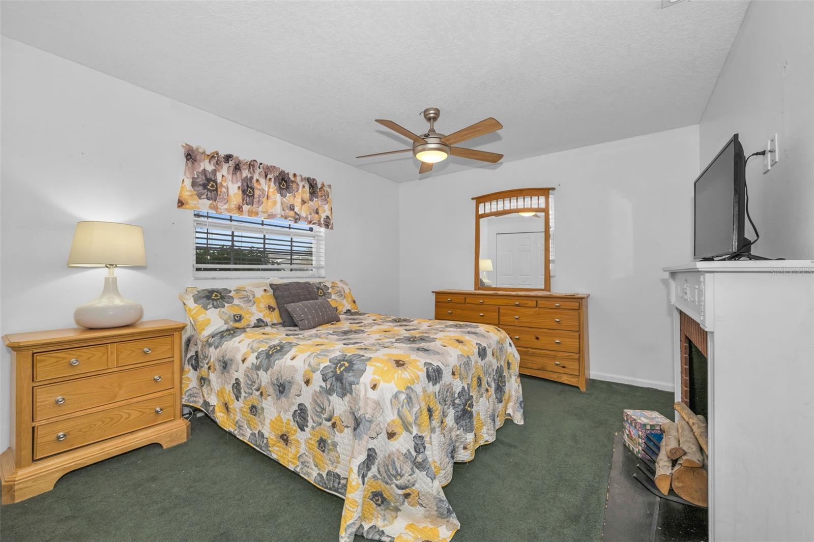 Listing photo id 26 for 8226 Penwood Drive