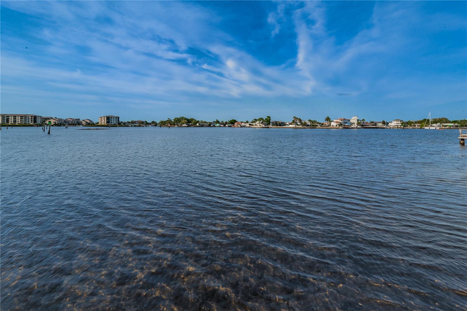 Listing photo id 42 for 8226 Penwood Drive