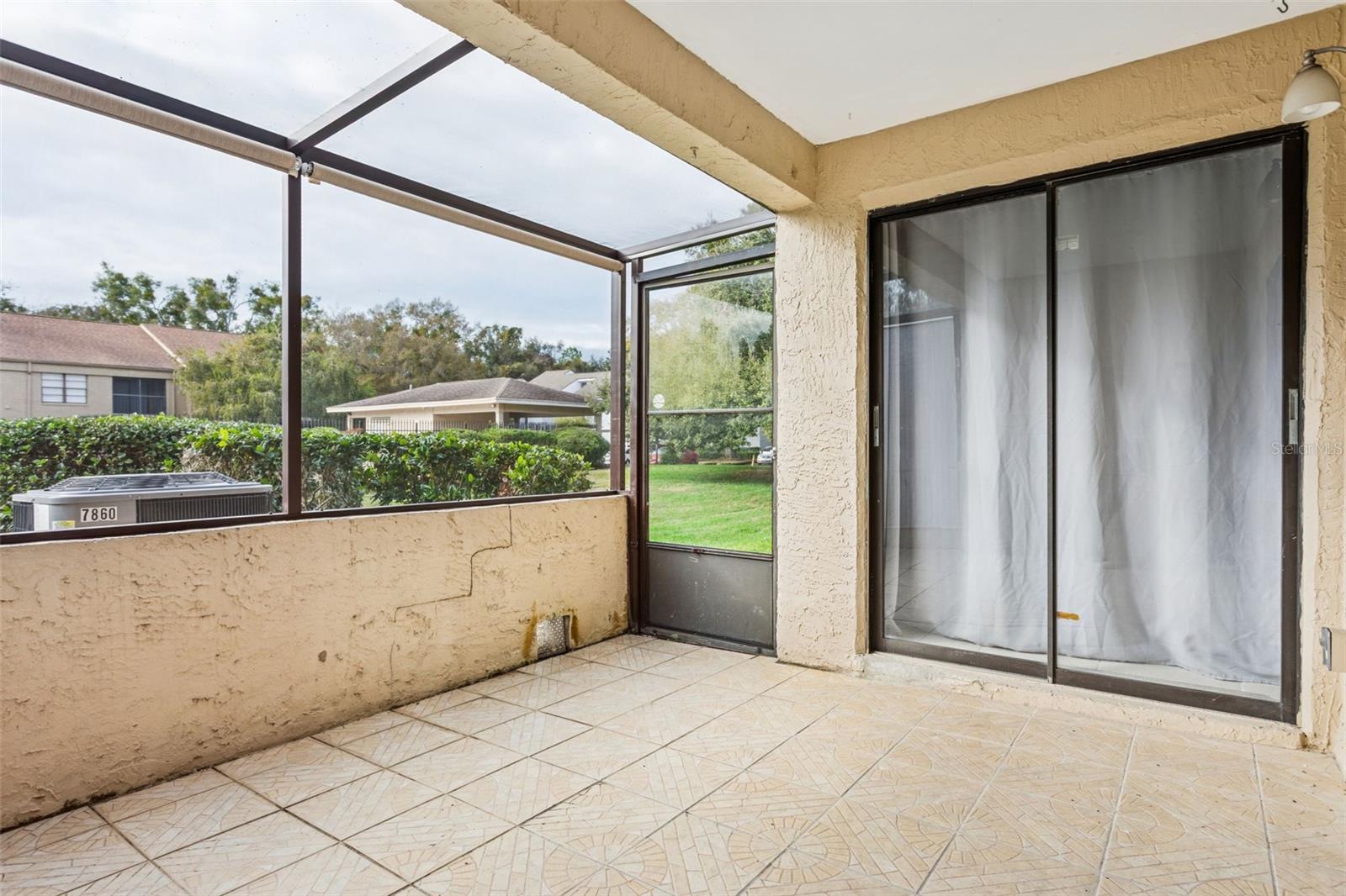 Image 24 of 25 For 7858 Niagara Avenue 605