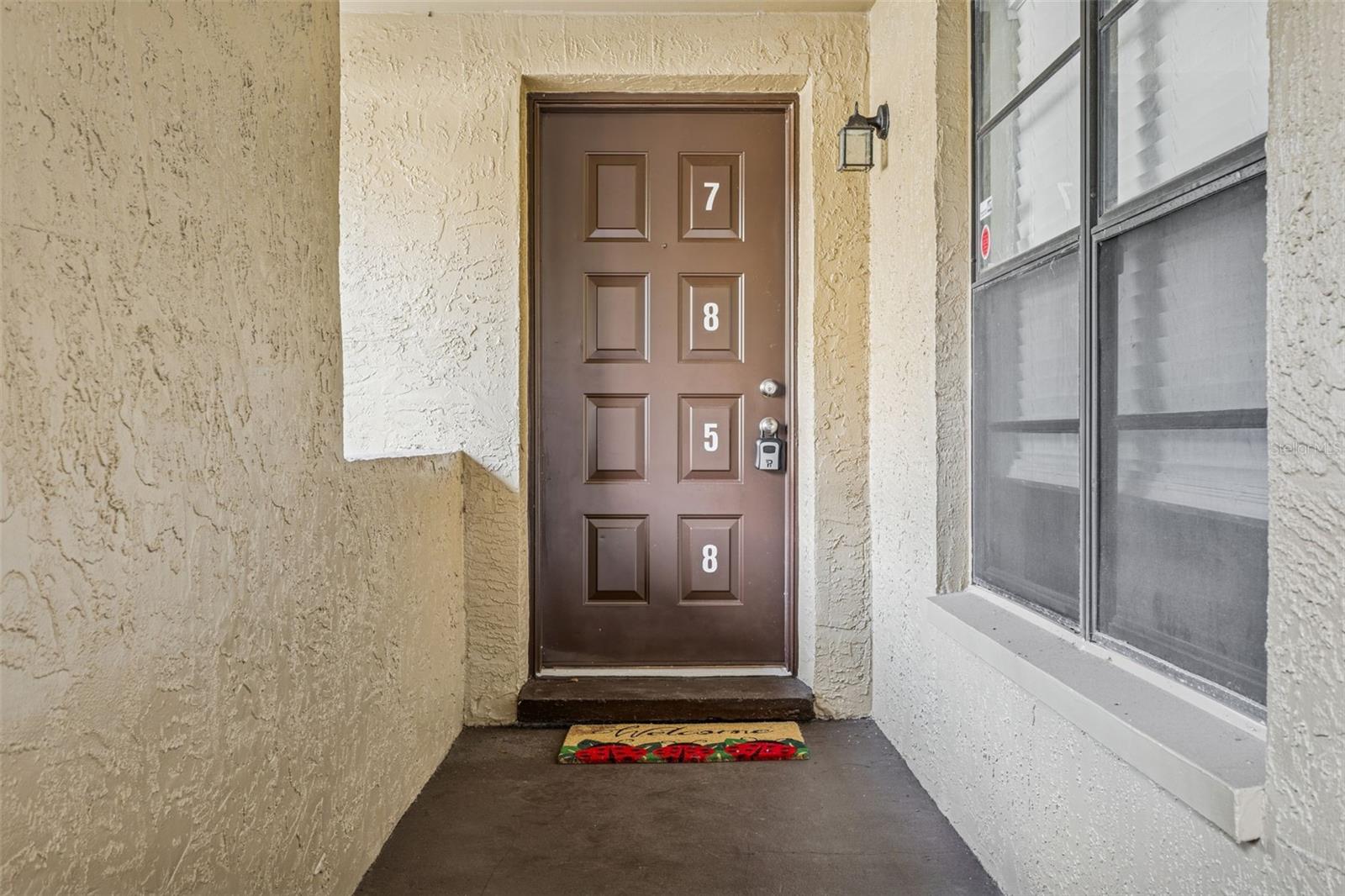 Image 3 of 25 For 7858 Niagara Avenue 605