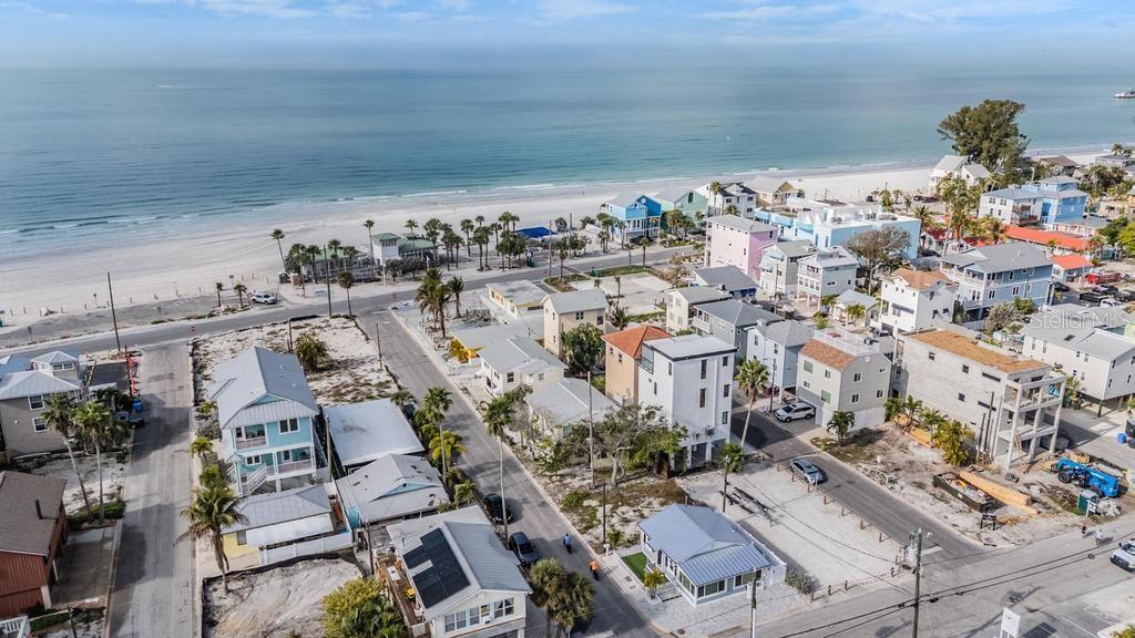 Image 30 of 37 For 48 79th Terrace