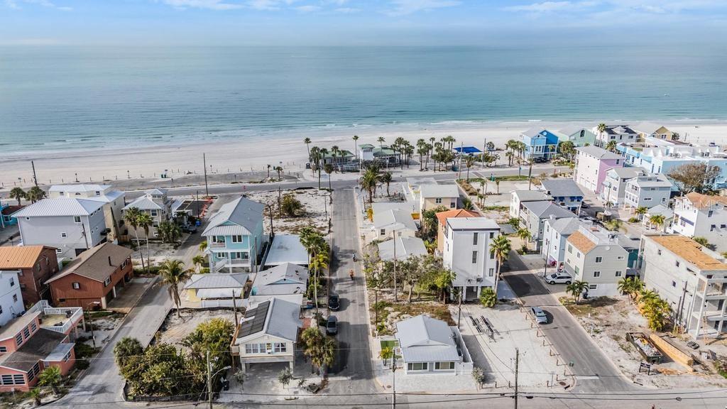 Image 31 of 37 For 48 79th Terrace