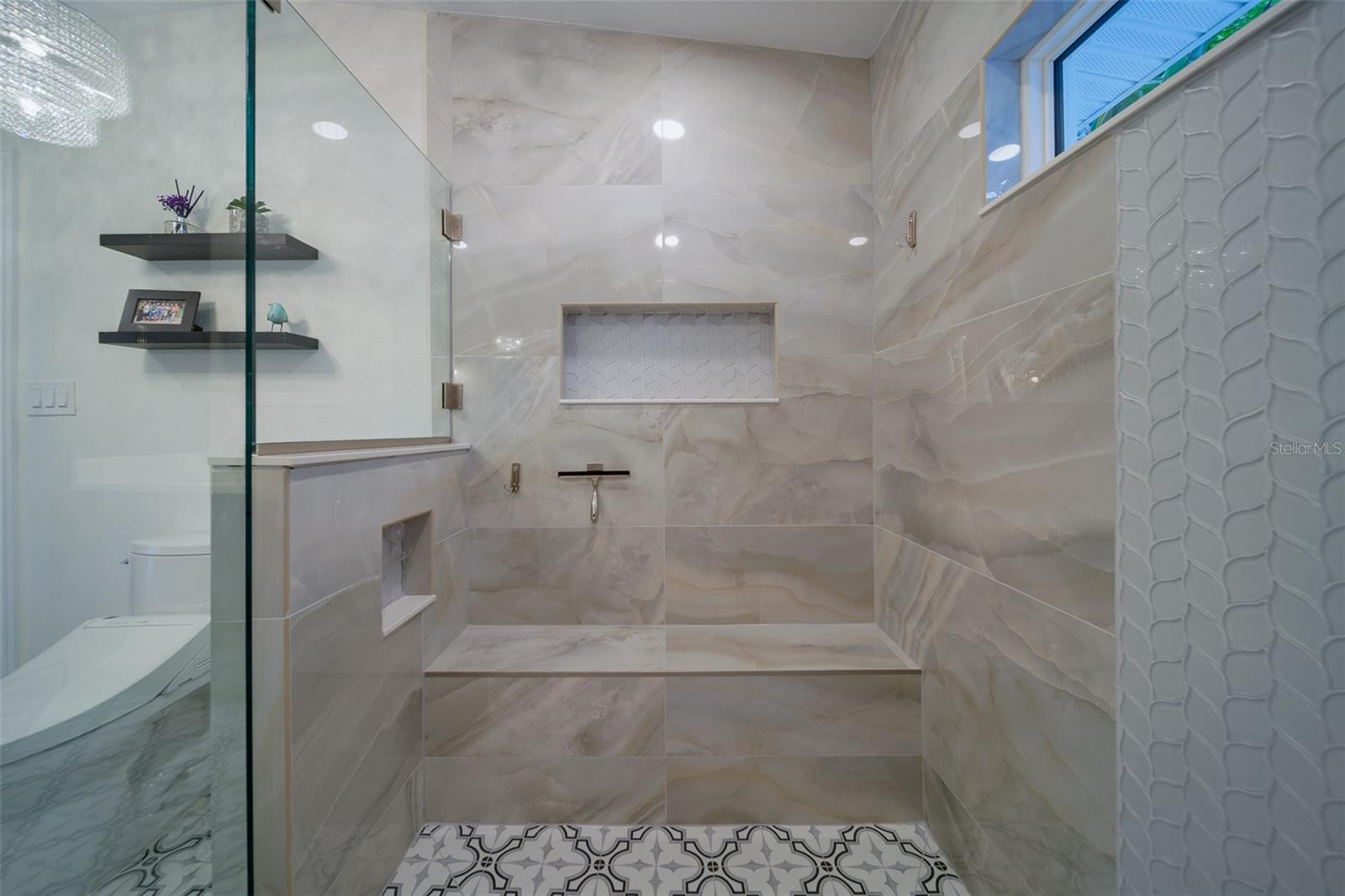 Image 38 of 55 For 630 Magnolia Street