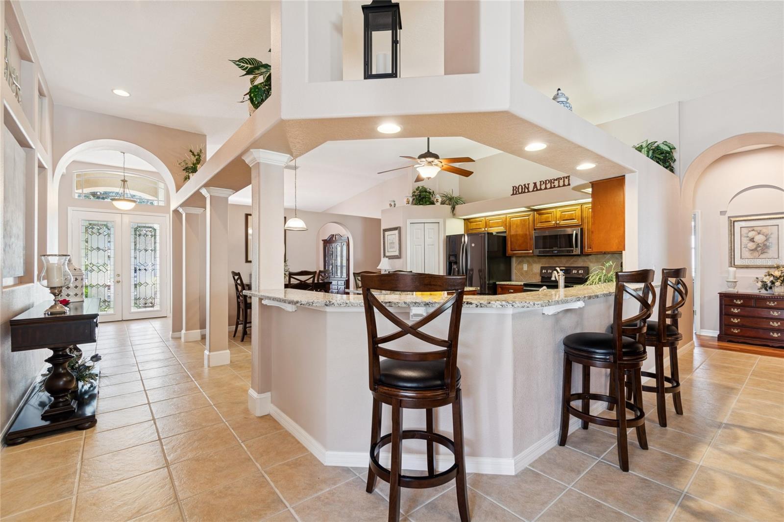 Image 15 of 92 For 8359 Golden Prairie Drive