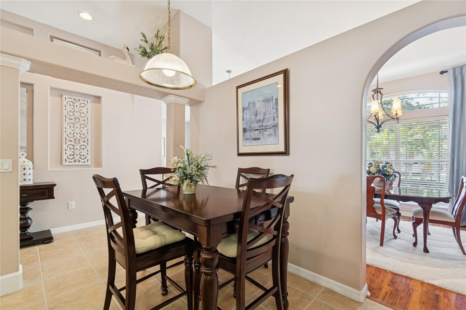 Image 18 of 92 For 8359 Golden Prairie Drive