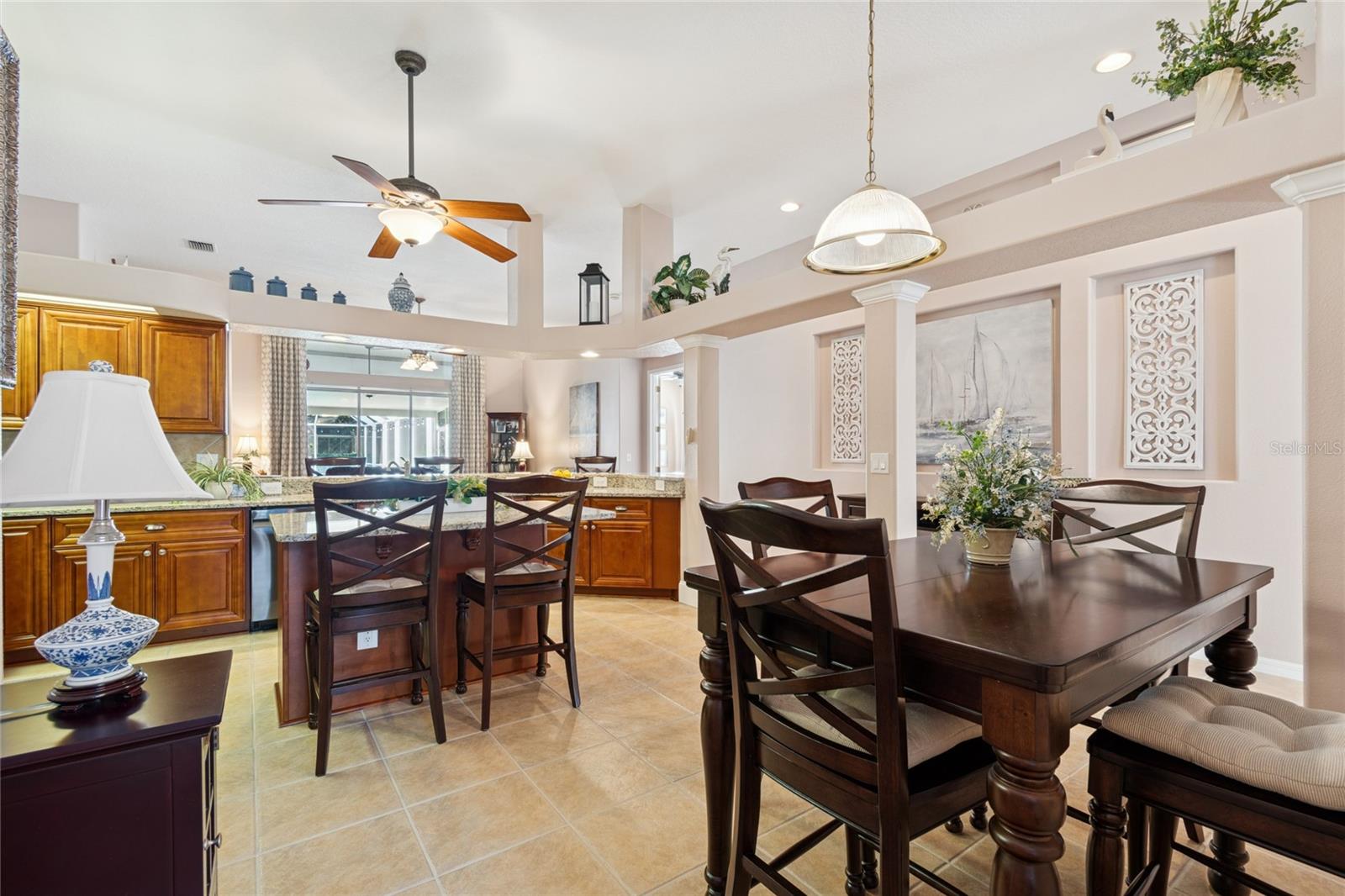 Image 19 of 92 For 8359 Golden Prairie Drive