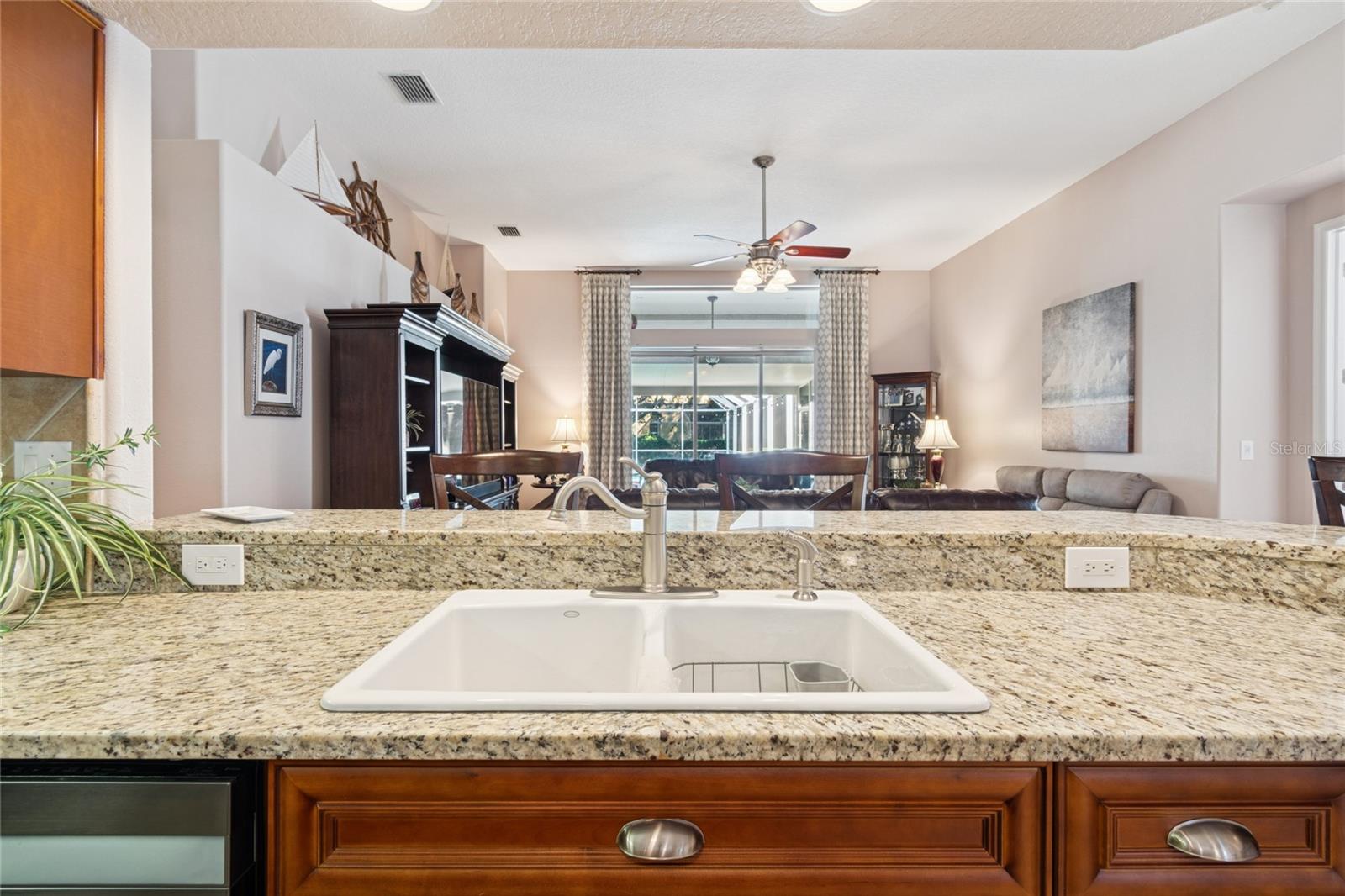 Image 24 of 92 For 8359 Golden Prairie Drive