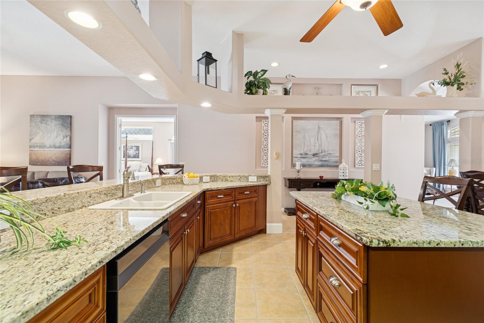 Image 25 of 92 For 8359 Golden Prairie Drive