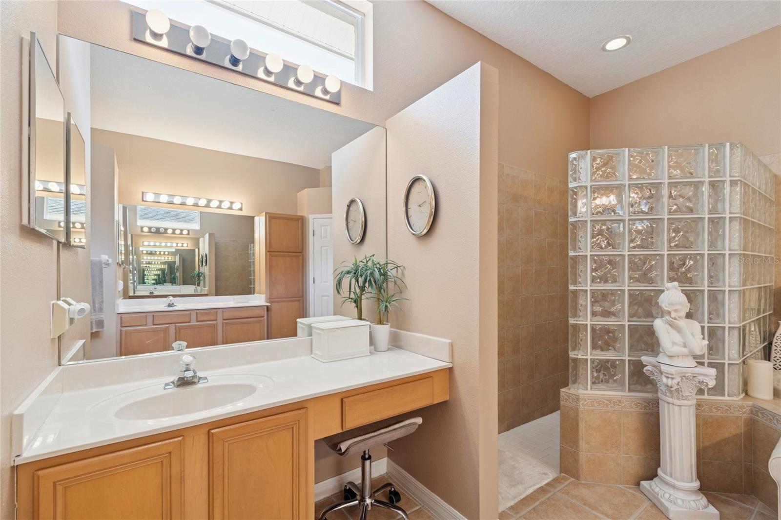 Image 38 of 92 For 8359 Golden Prairie Drive