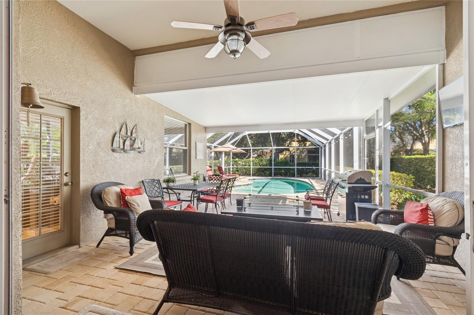 Image 60 of 92 For 8359 Golden Prairie Drive