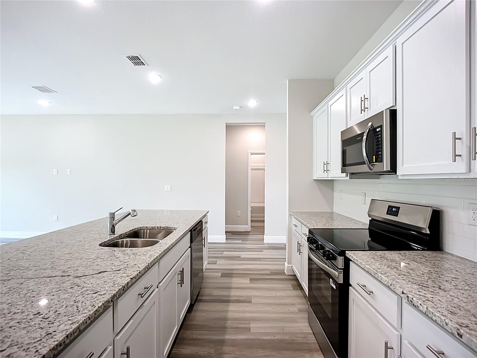Image 11 of 93 For 2624 Atwater Drive
