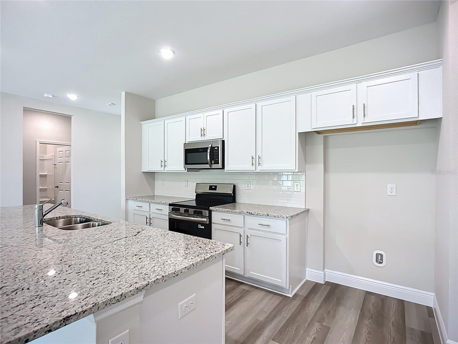 Image 22 of 93 For 2624 Atwater Drive