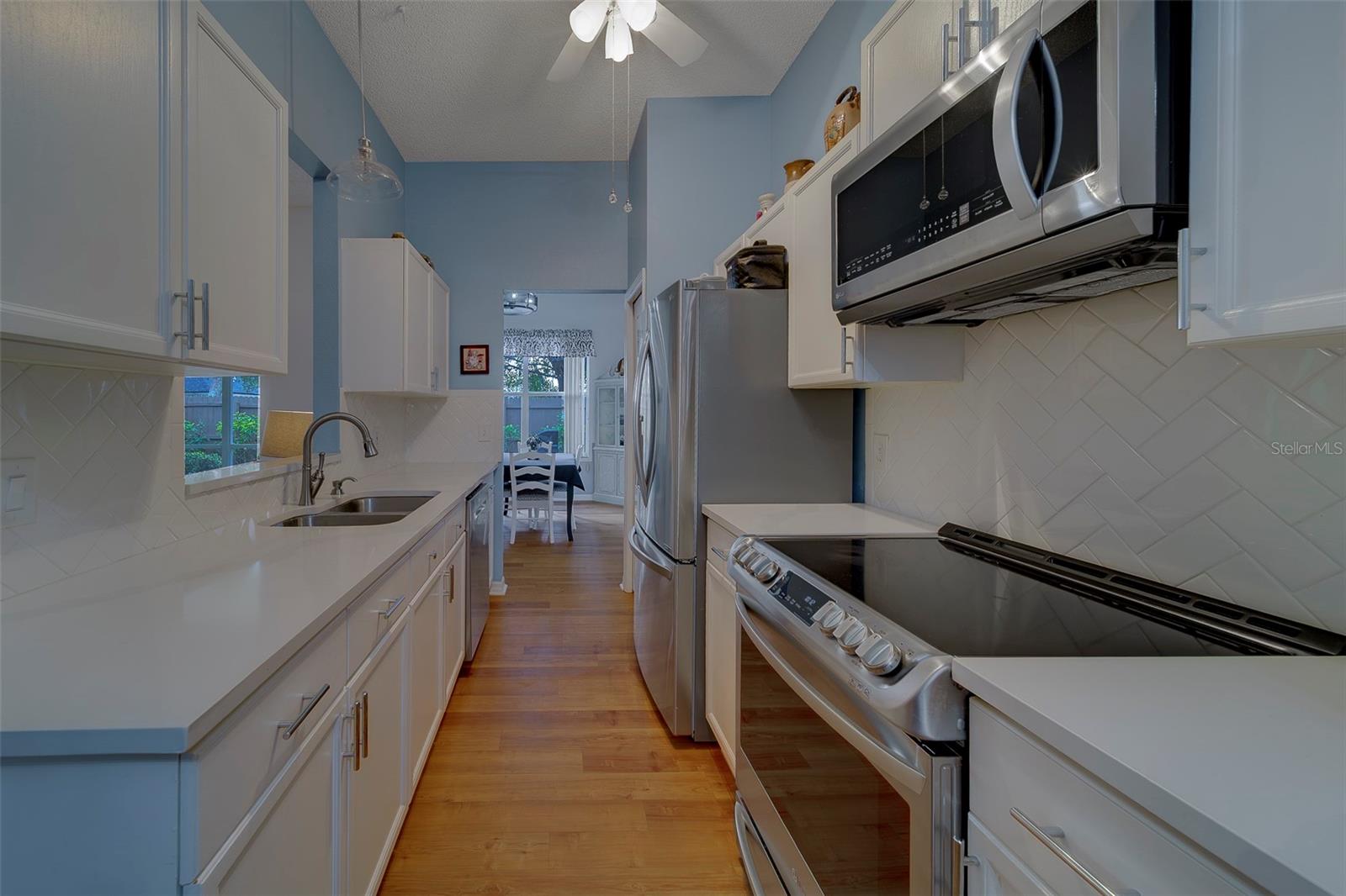 Image 10 of 67 For 1050 Starkey Road 205