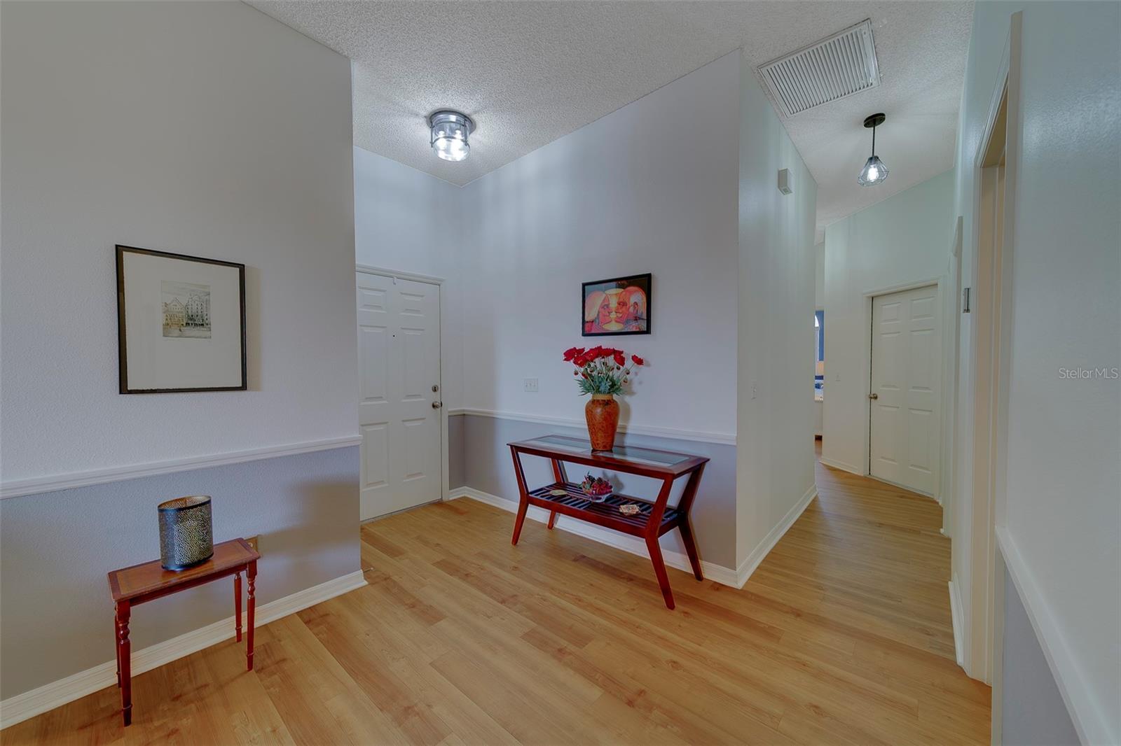 Image 17 of 67 For 1050 Starkey Road 205