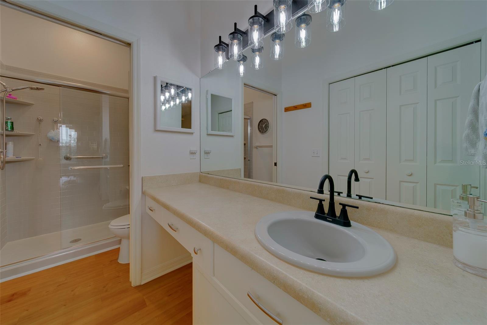 Image 25 of 67 For 1050 Starkey Road 205