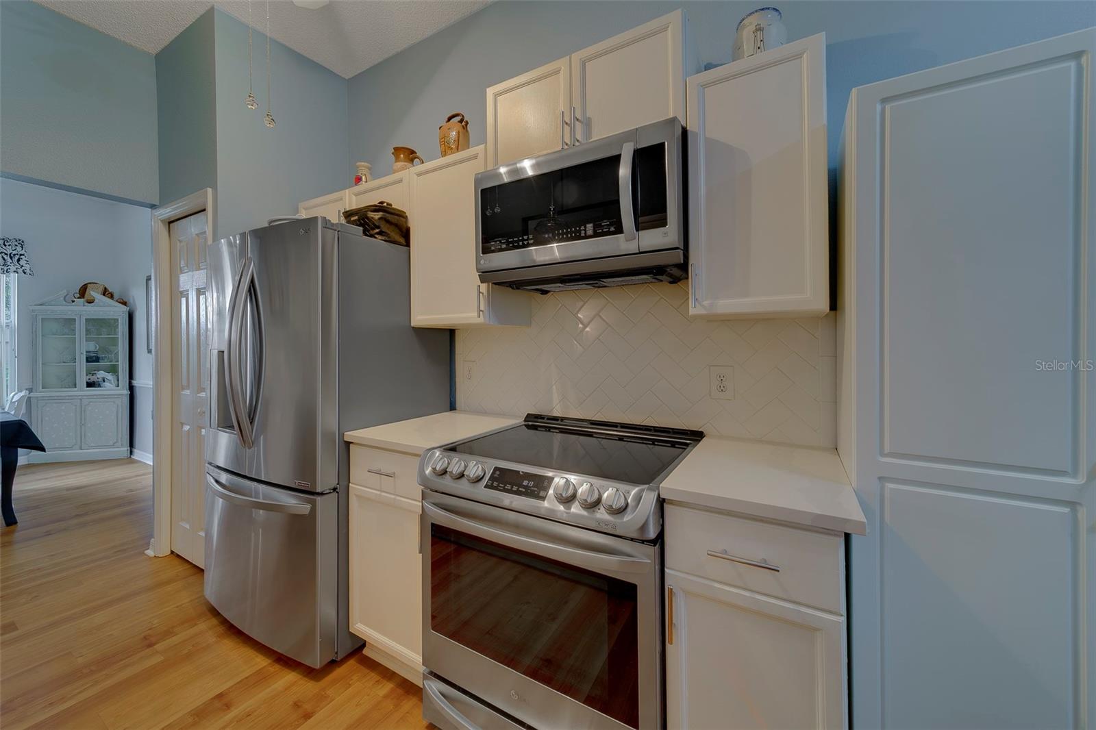 Image 3 of 67 For 1050 Starkey Road 205