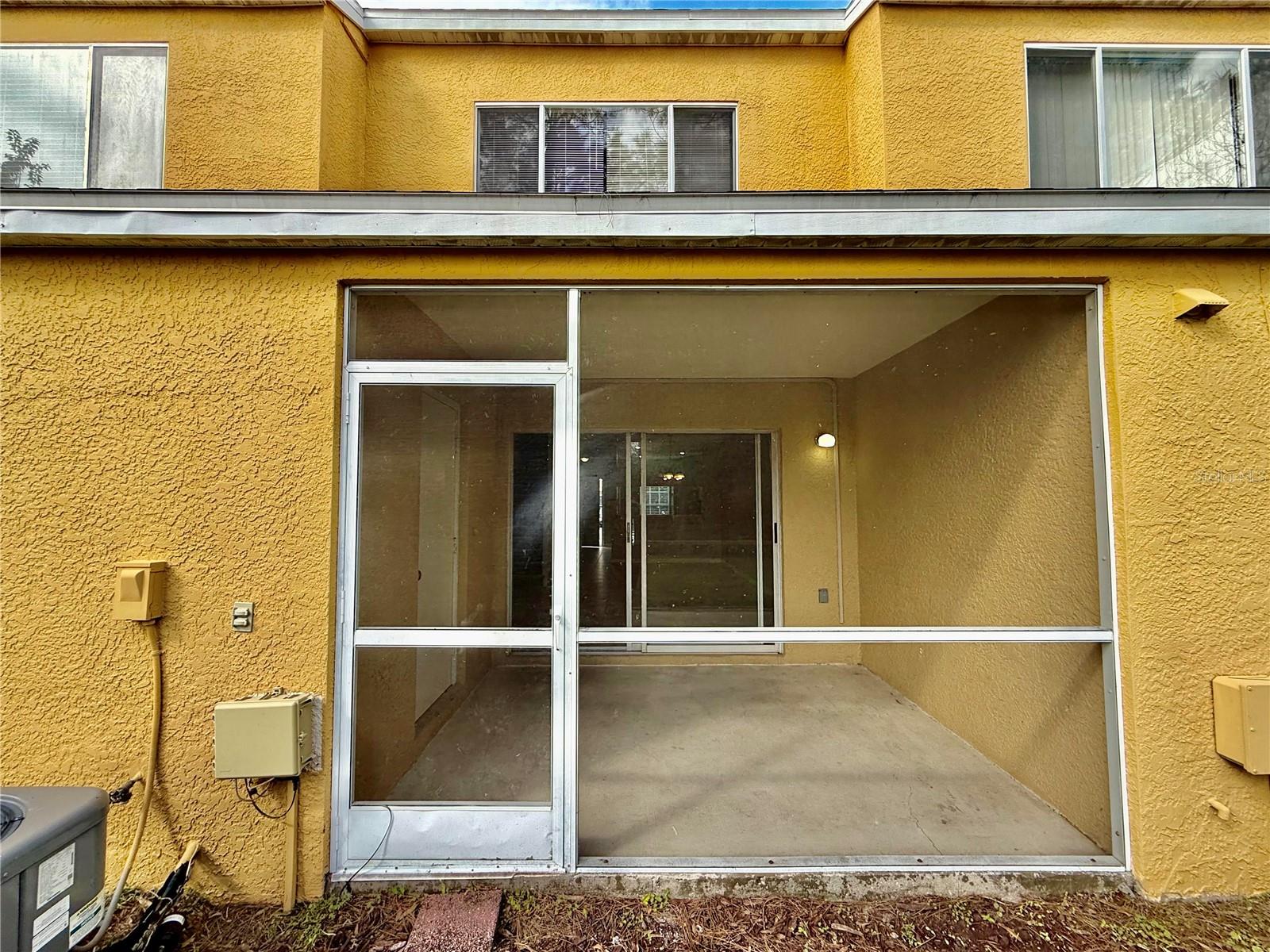 Image 16 of 32 For 29920 Playa Del Rey Lane