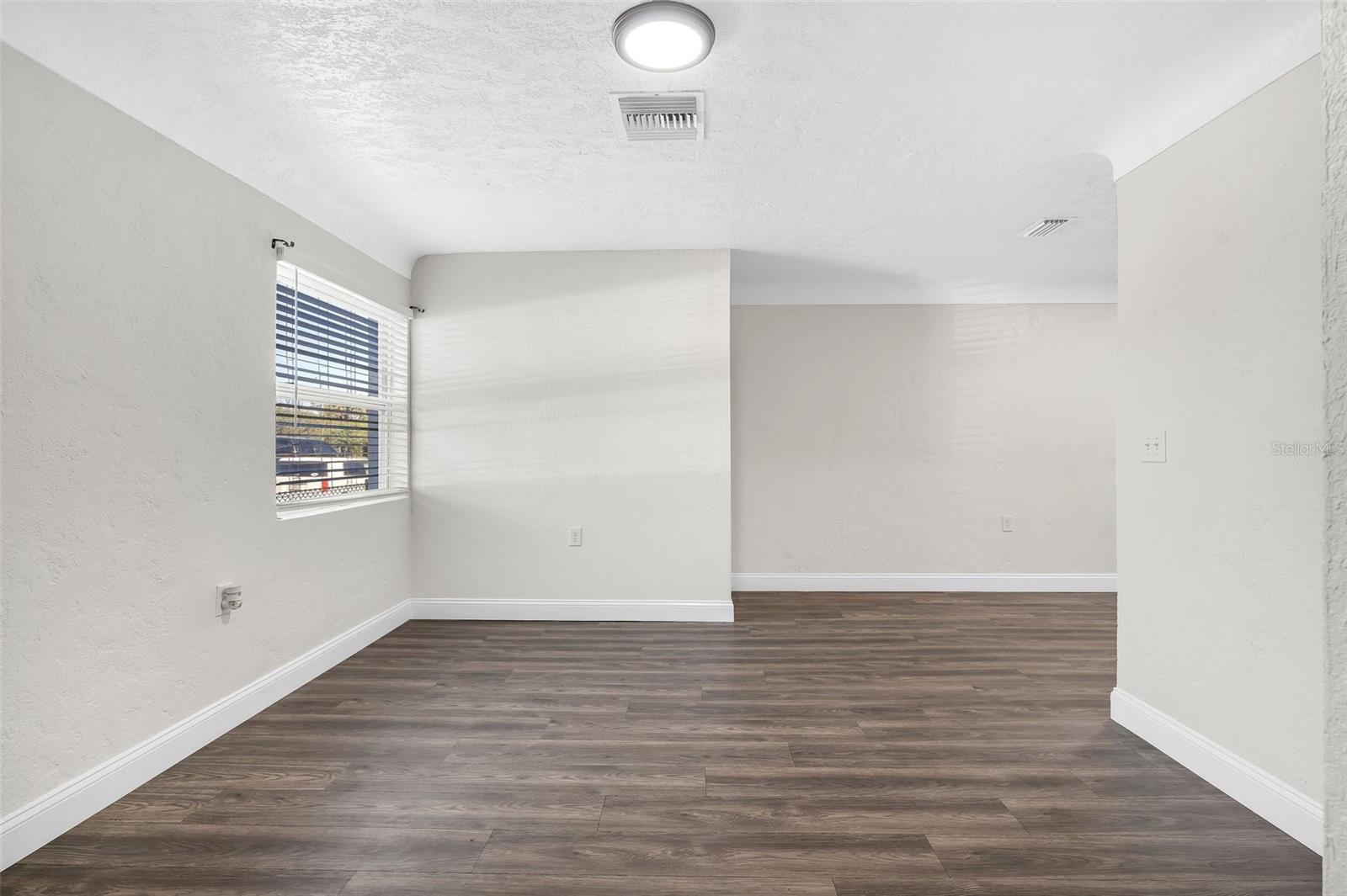 Image 8 of 37 For 2140 22nd Avenue N