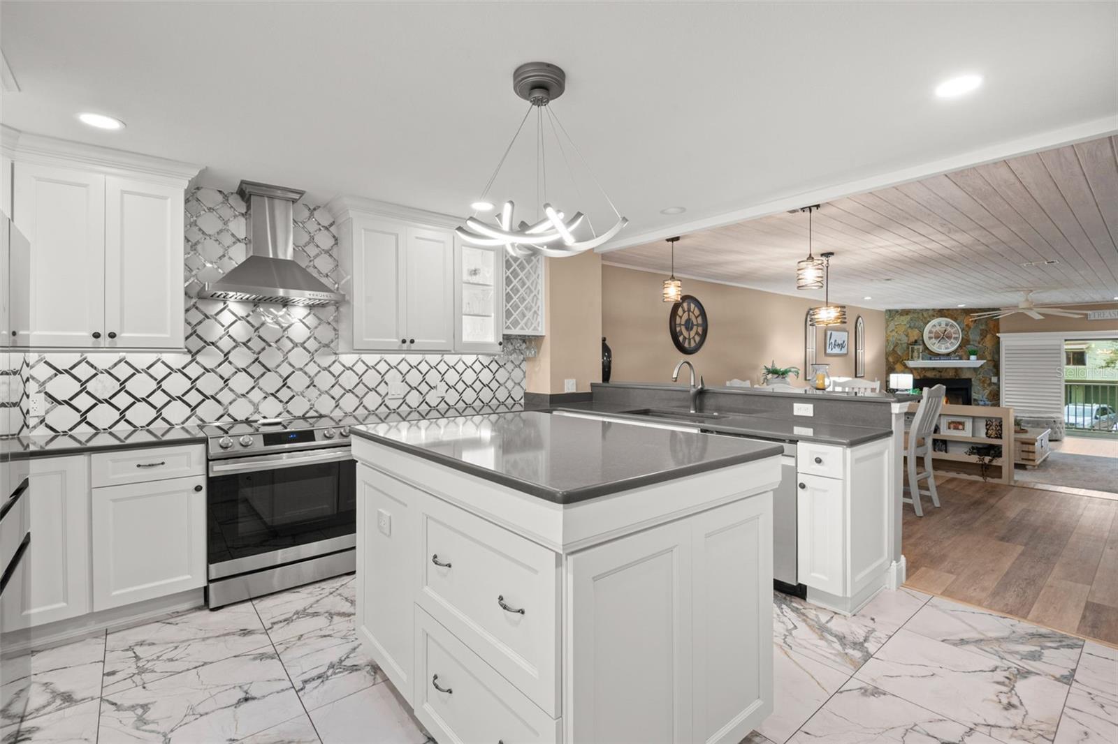 Image 16 of 55 For 529 Sandy Hook Road