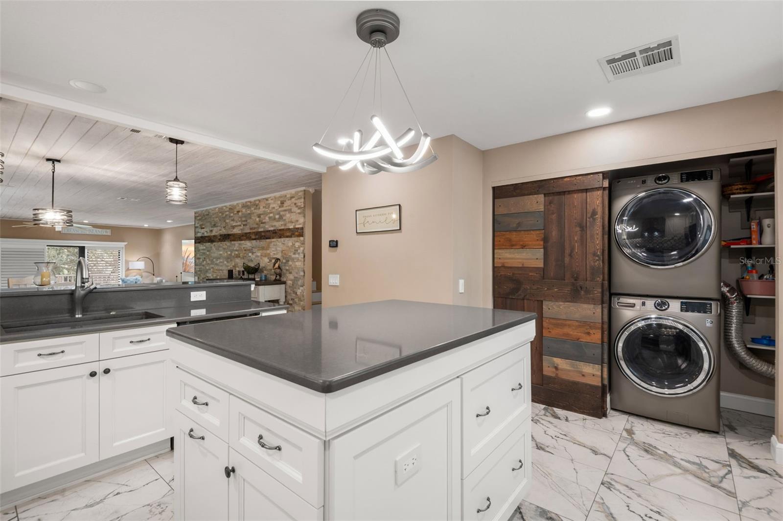 Image 17 of 55 For 529 Sandy Hook Road