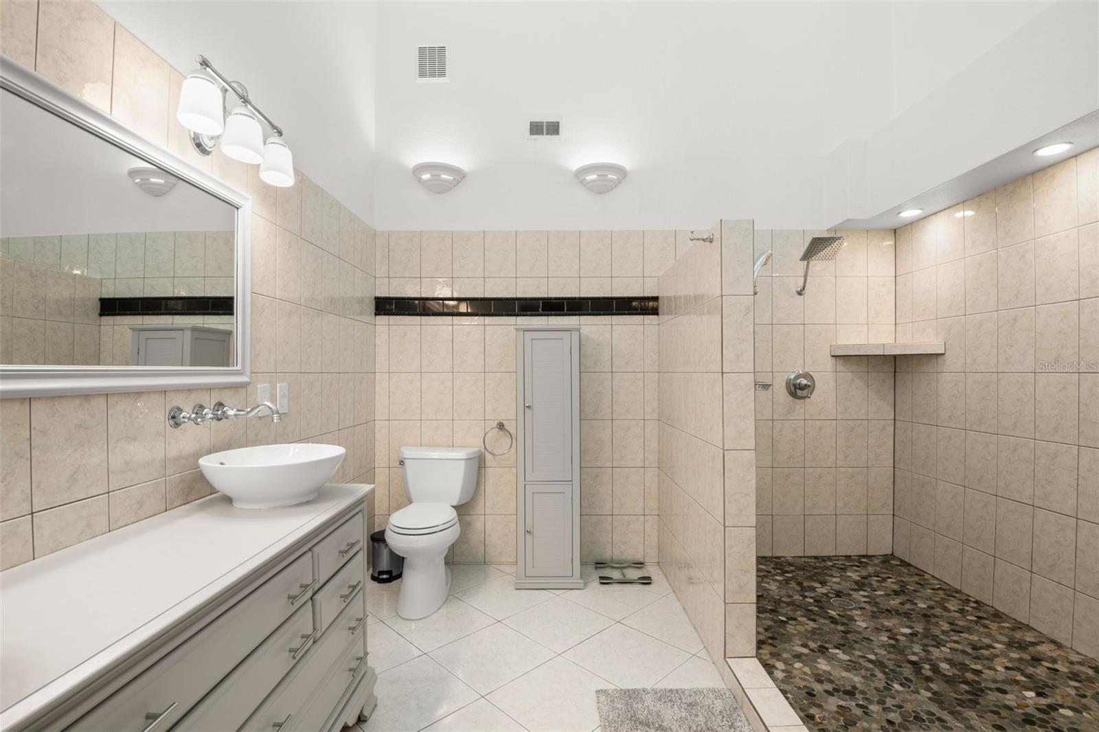 Image 29 of 55 For 529 Sandy Hook Road