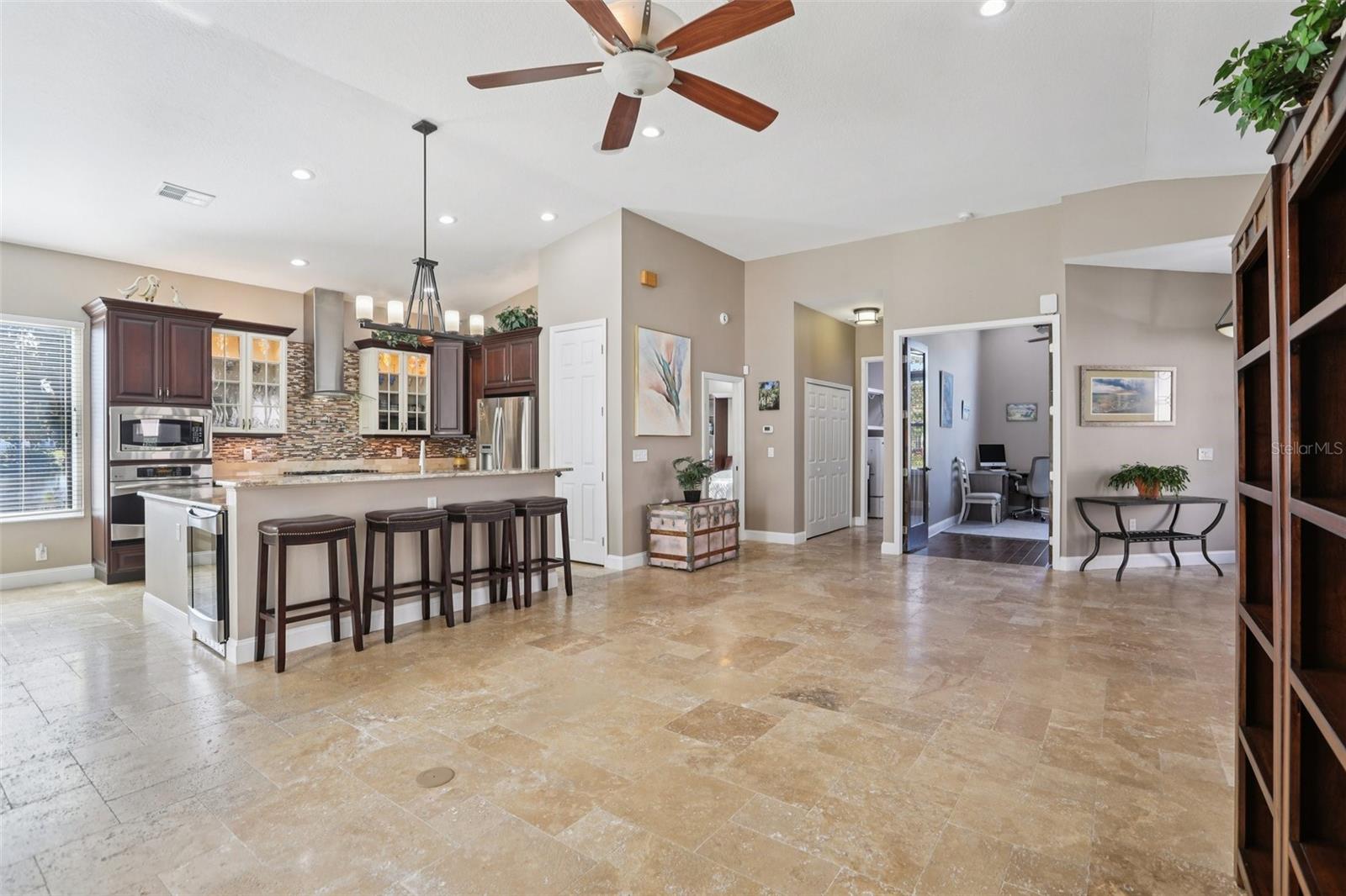 Image 11 of 53 For 3925 Silk Oak Lane