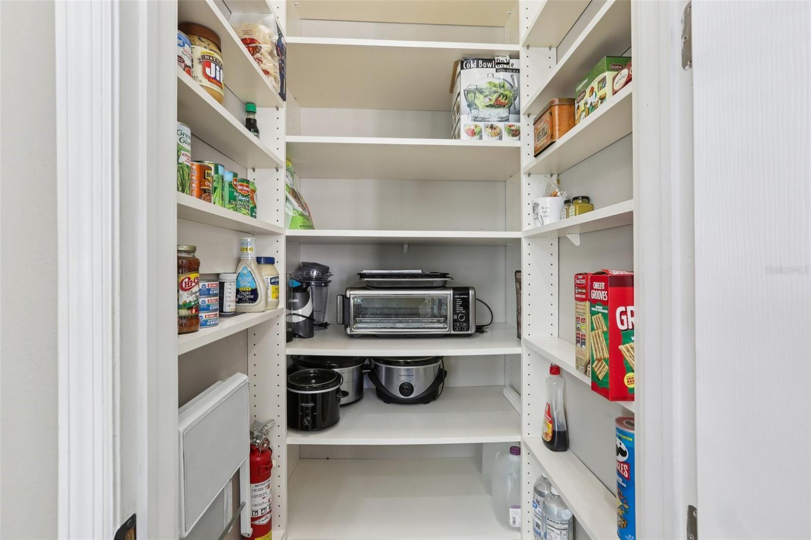 Image 17 of 53 For 3925 Silk Oak Lane