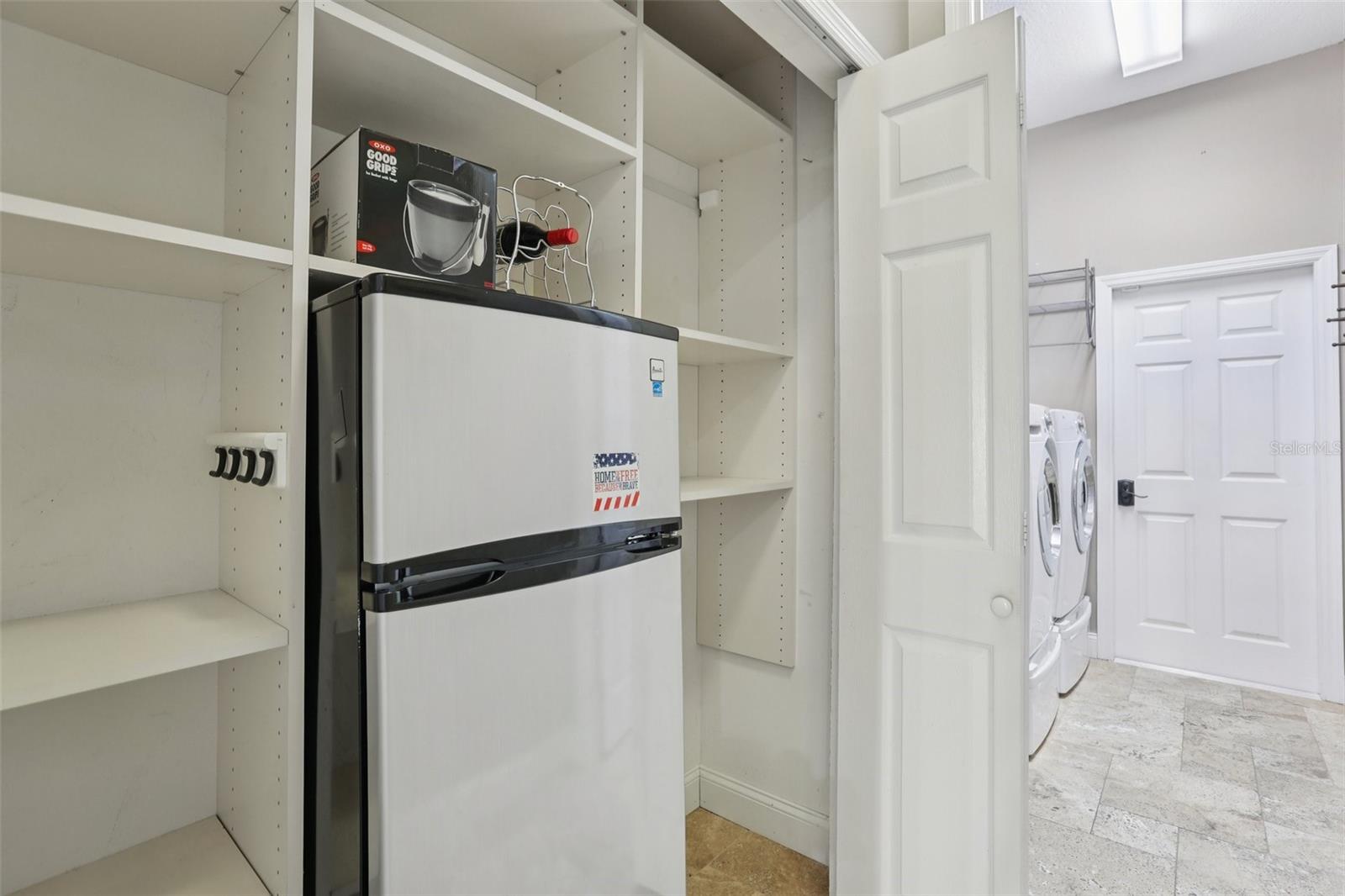 Image 35 of 53 For 3925 Silk Oak Lane