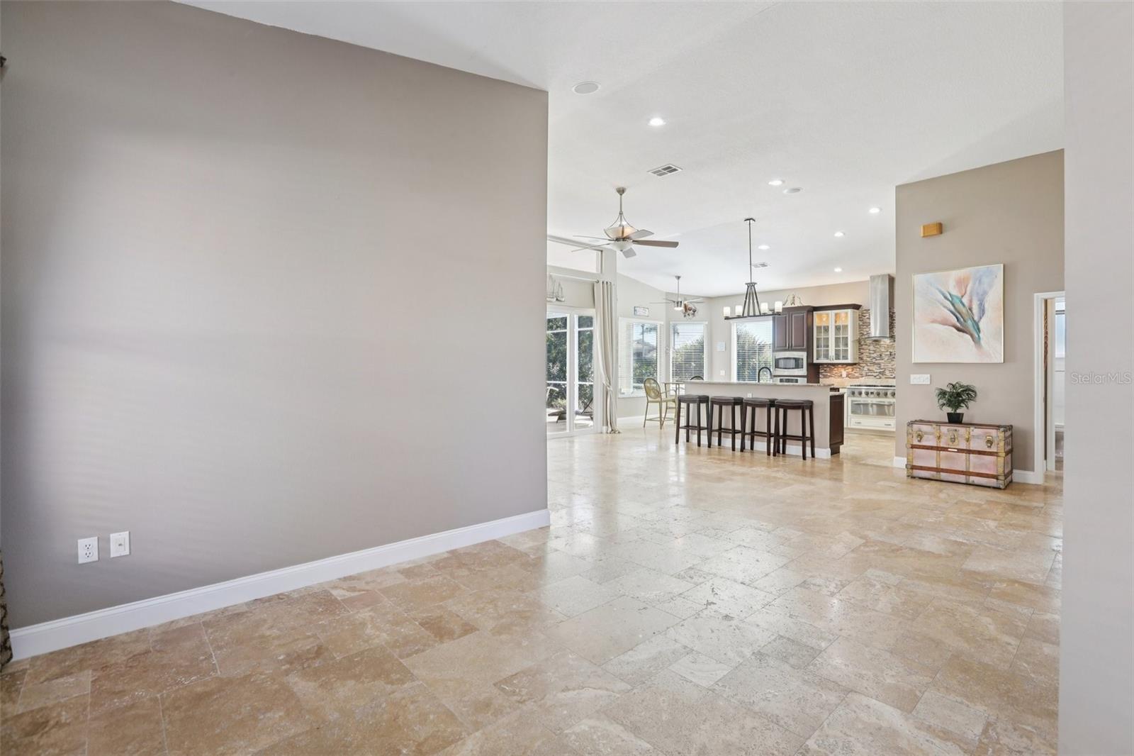 Image 9 of 53 For 3925 Silk Oak Lane