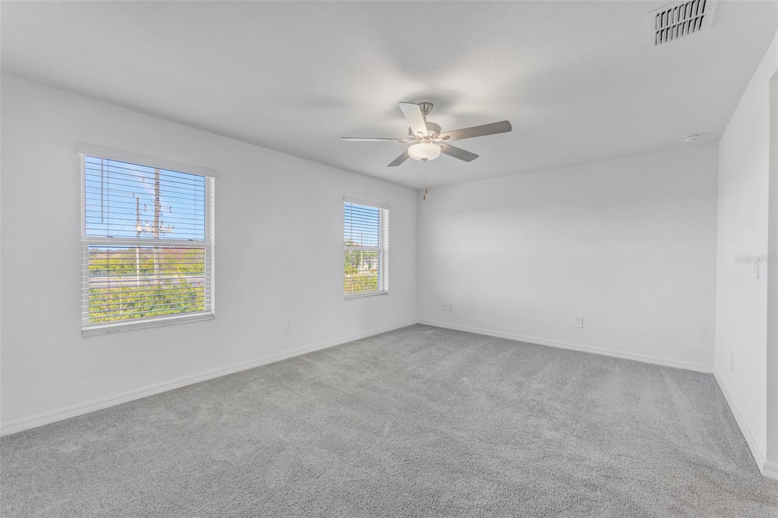 Image 16 of 33 For 8309 Corner Pine Way