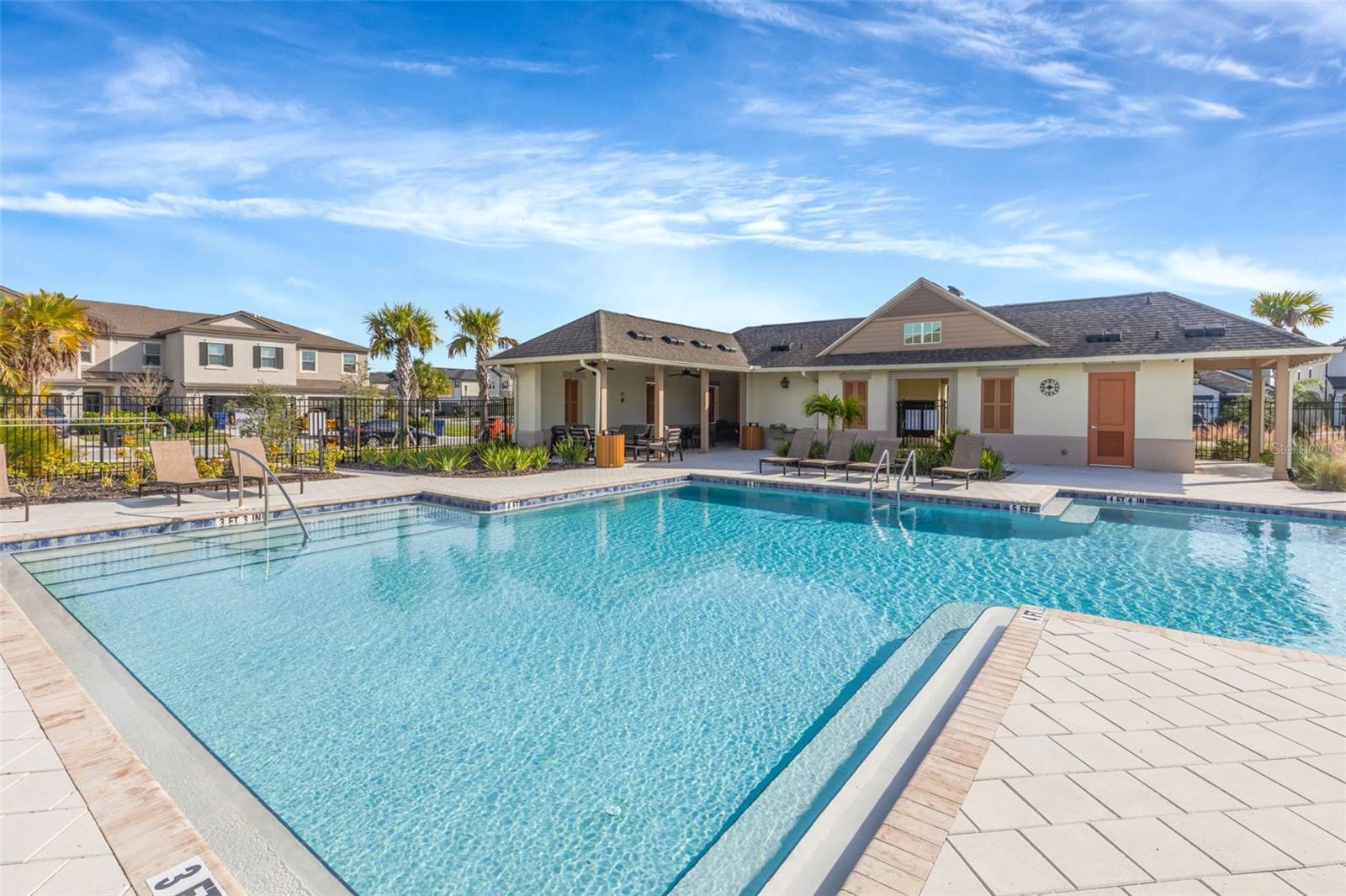 Image 32 of 33 For 8309 Corner Pine Way