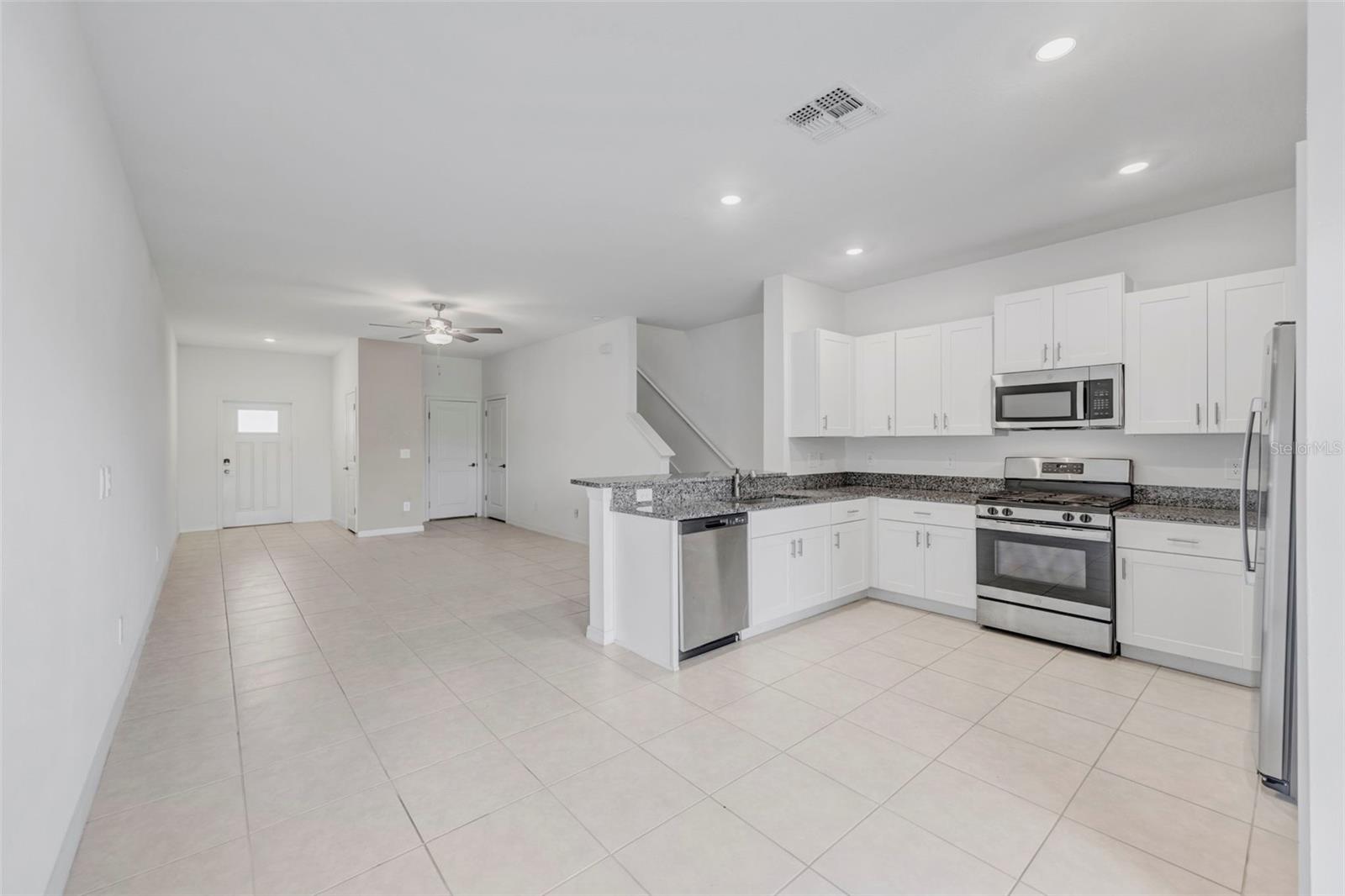 Image 5 of 33 For 8309 Corner Pine Way