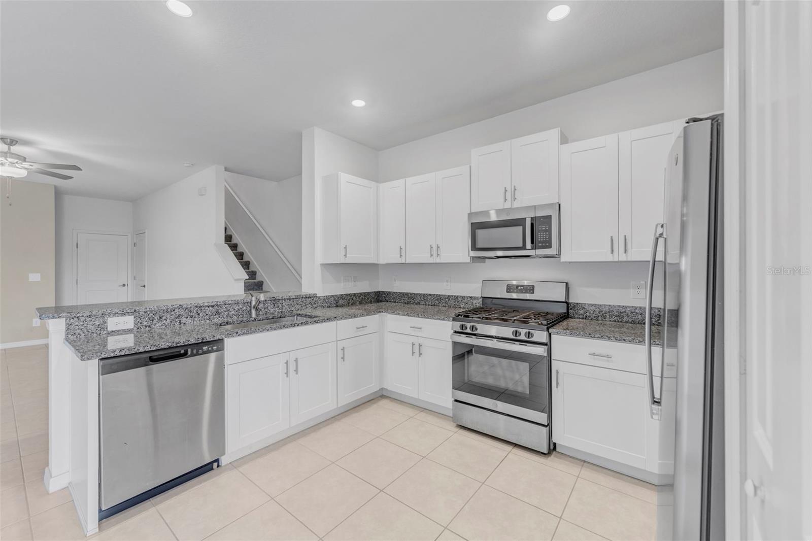 Image 7 of 33 For 8309 Corner Pine Way