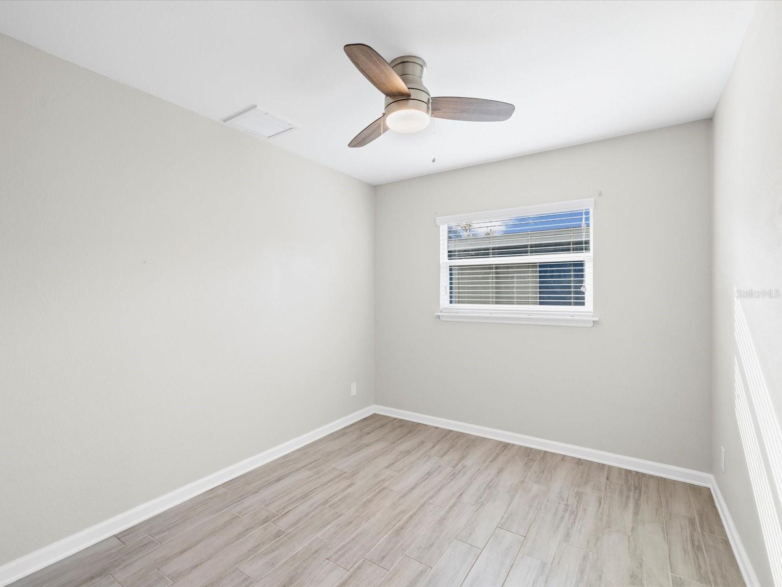 Image 14 of 27 For 7307 34th Avenue N