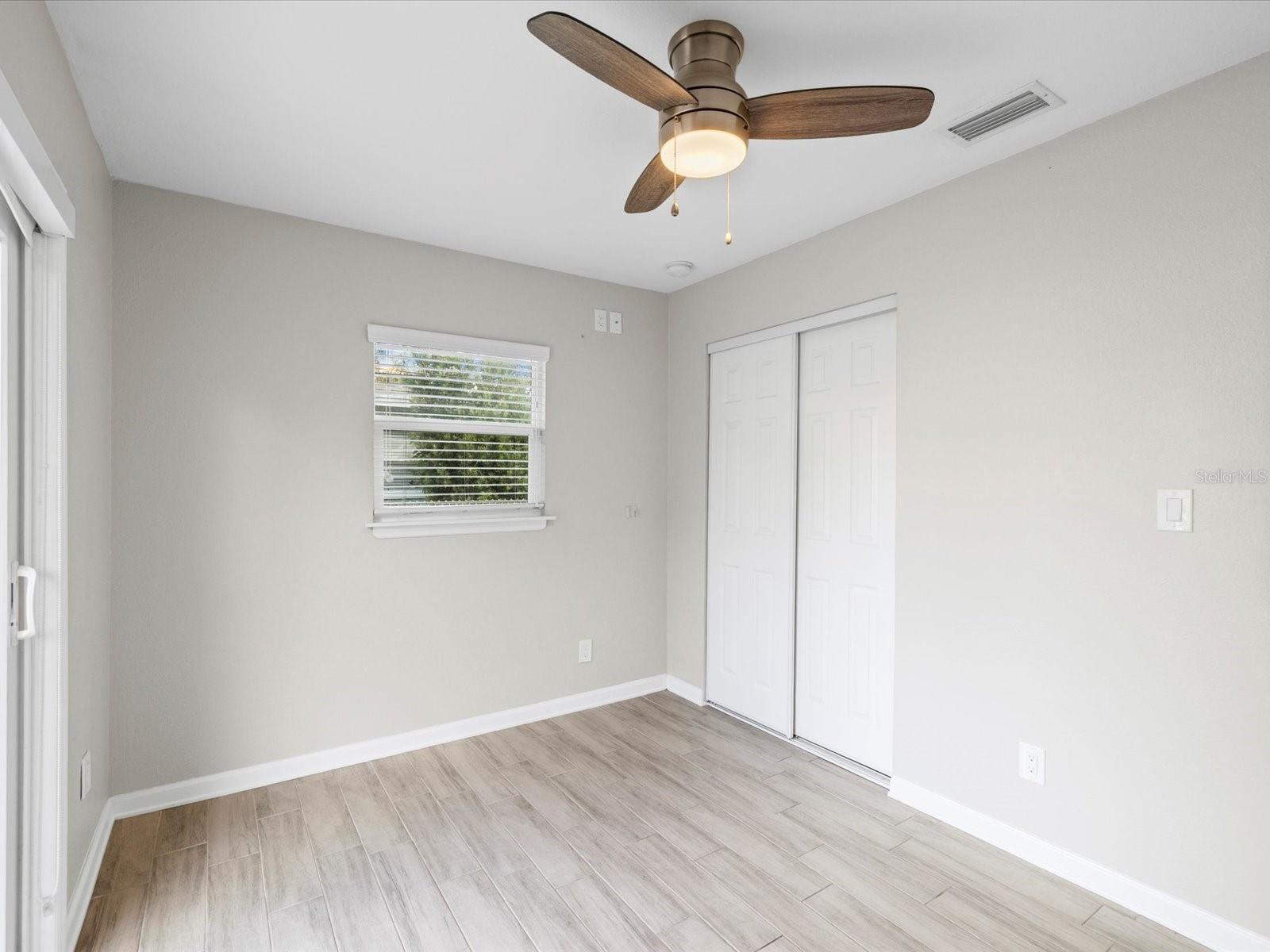 Image 17 of 27 For 7307 34th Avenue N