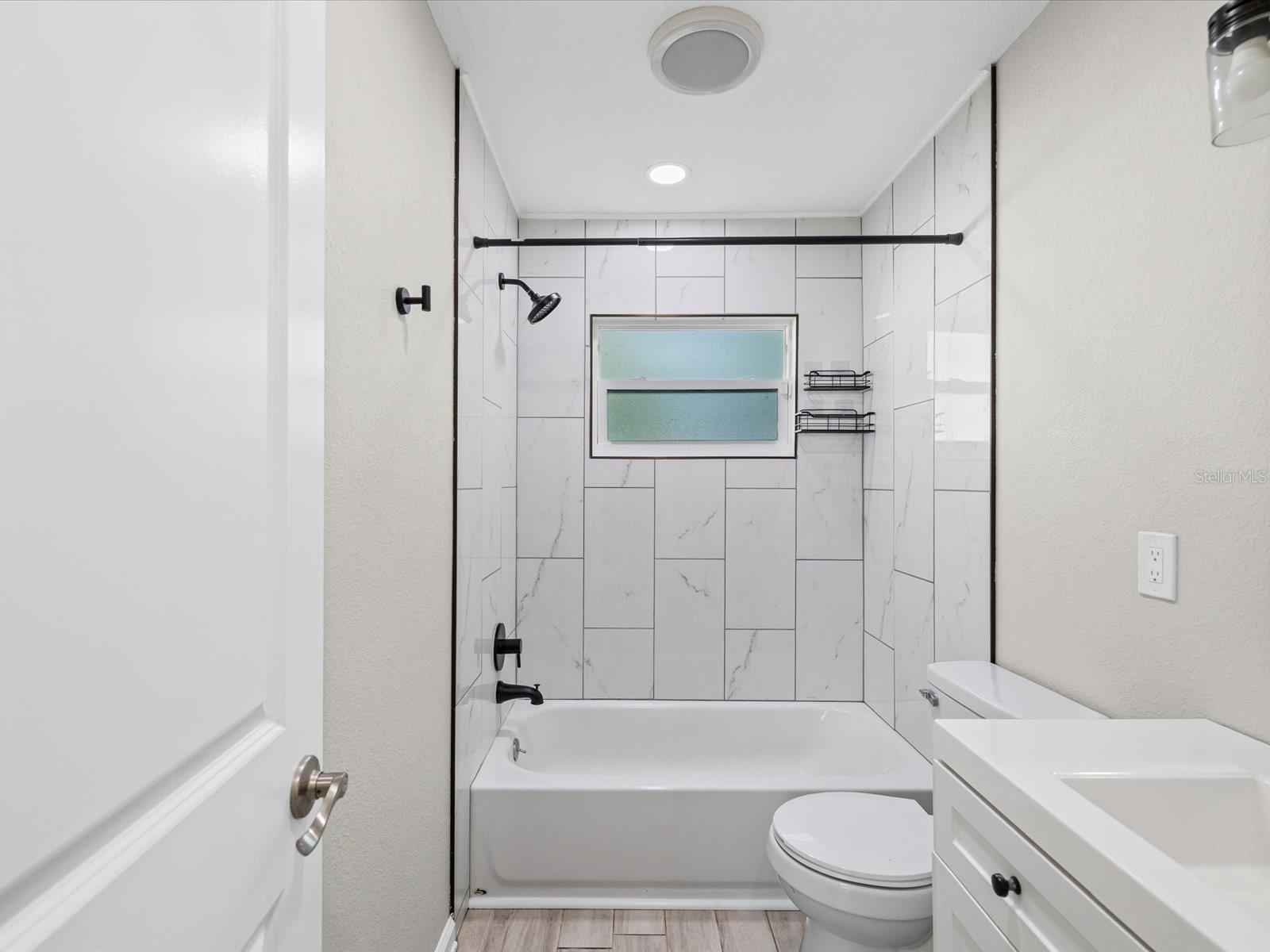 Image 18 of 27 For 7307 34th Avenue N