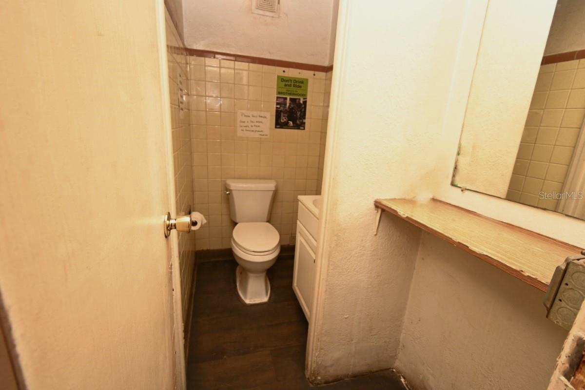 Image 19 of 24 For 5025 Treiman Boulevard