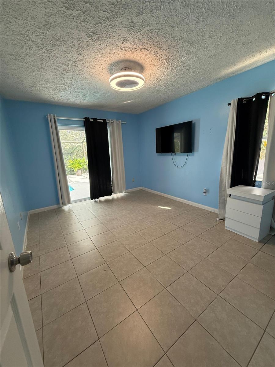 Image 12 of 27 For 7223 Tarrytown Drive