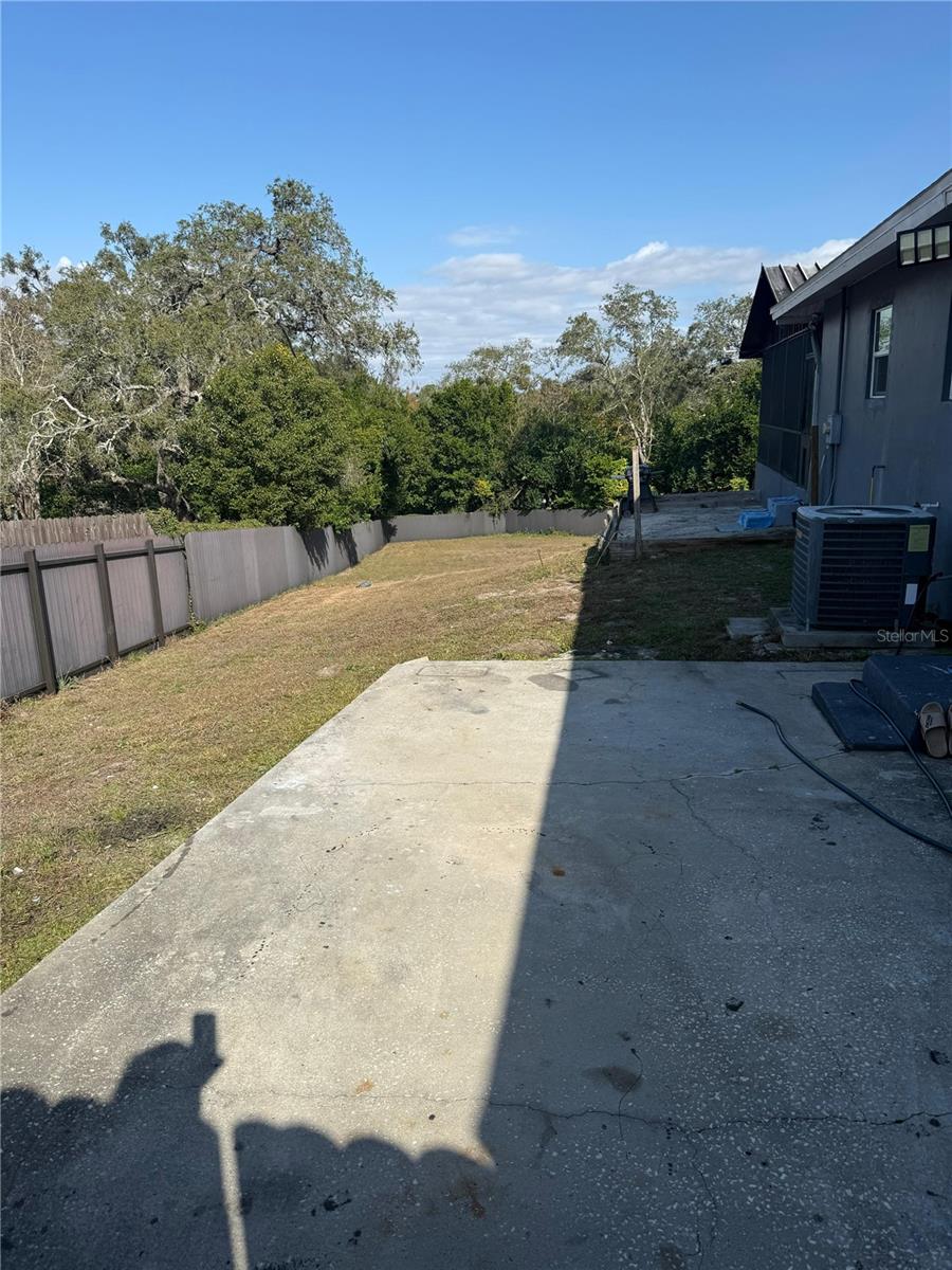 Image 21 of 27 For 7223 Tarrytown Drive