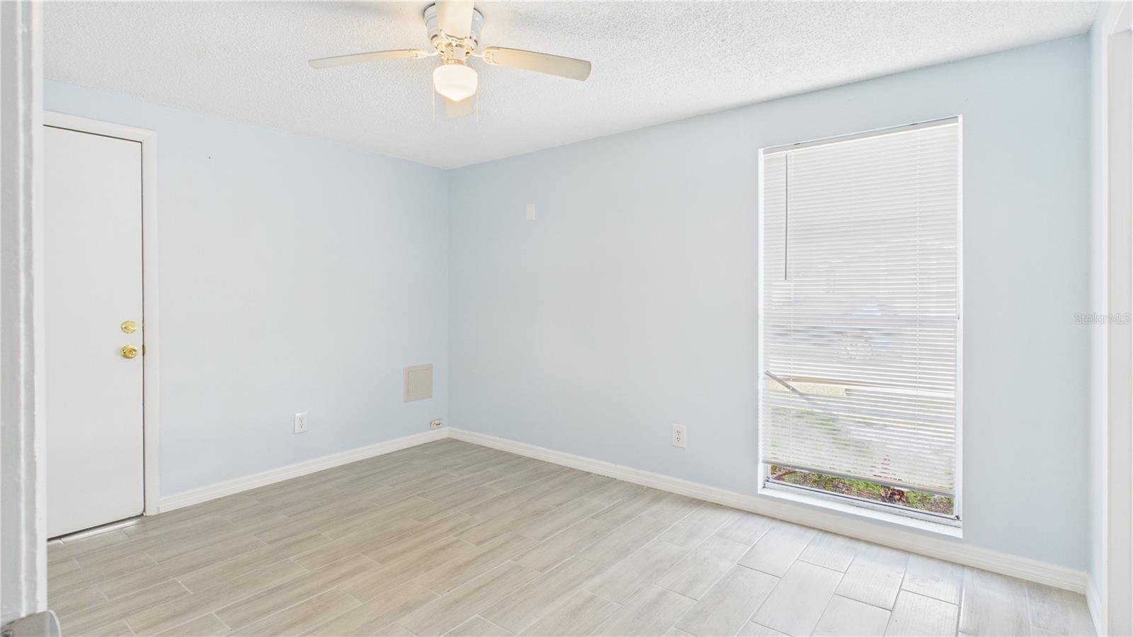 Image 4 of 18 For 10214 Cutten Green Court