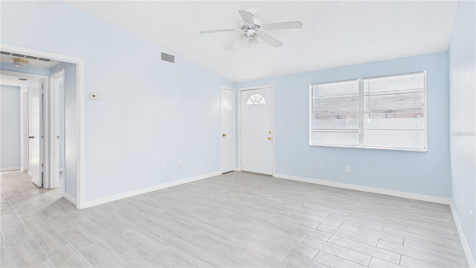 Image 9 of 18 For 10214 Cutten Green Court