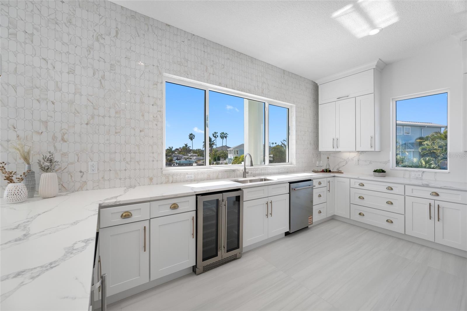 Image 16 of 62 For 11460 7th Street E